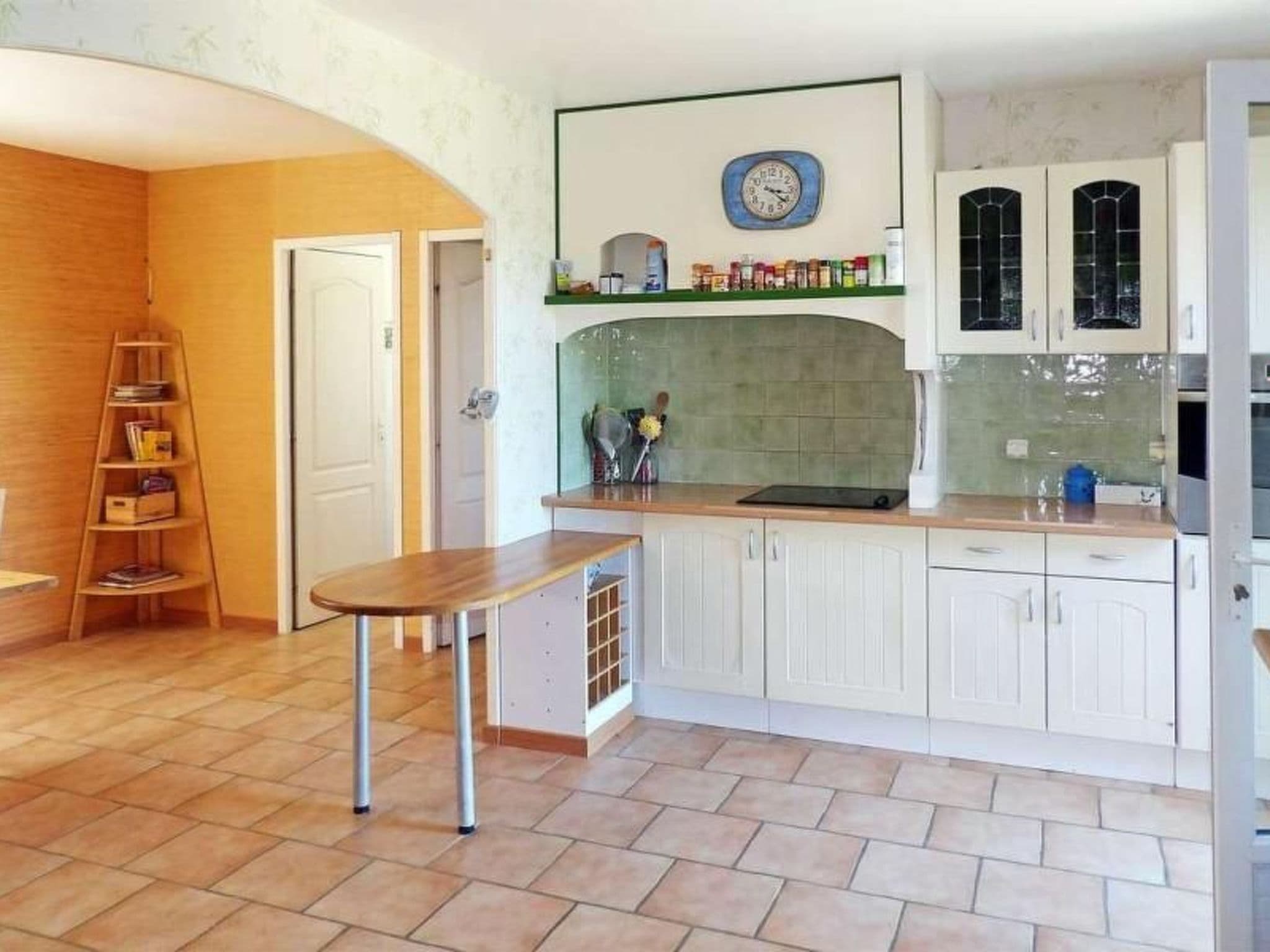 Gallery Image 13