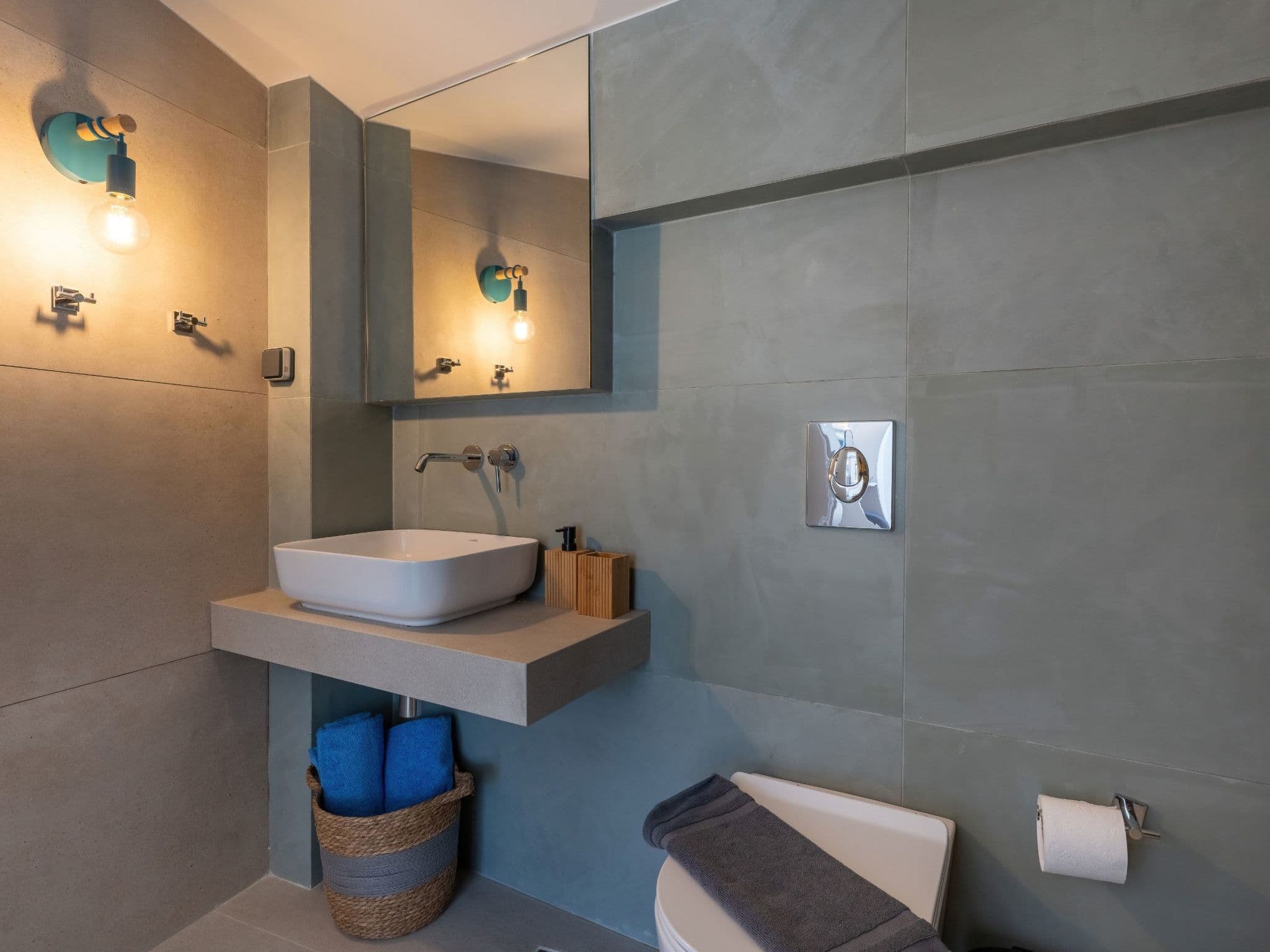 Bathroom / Wellness