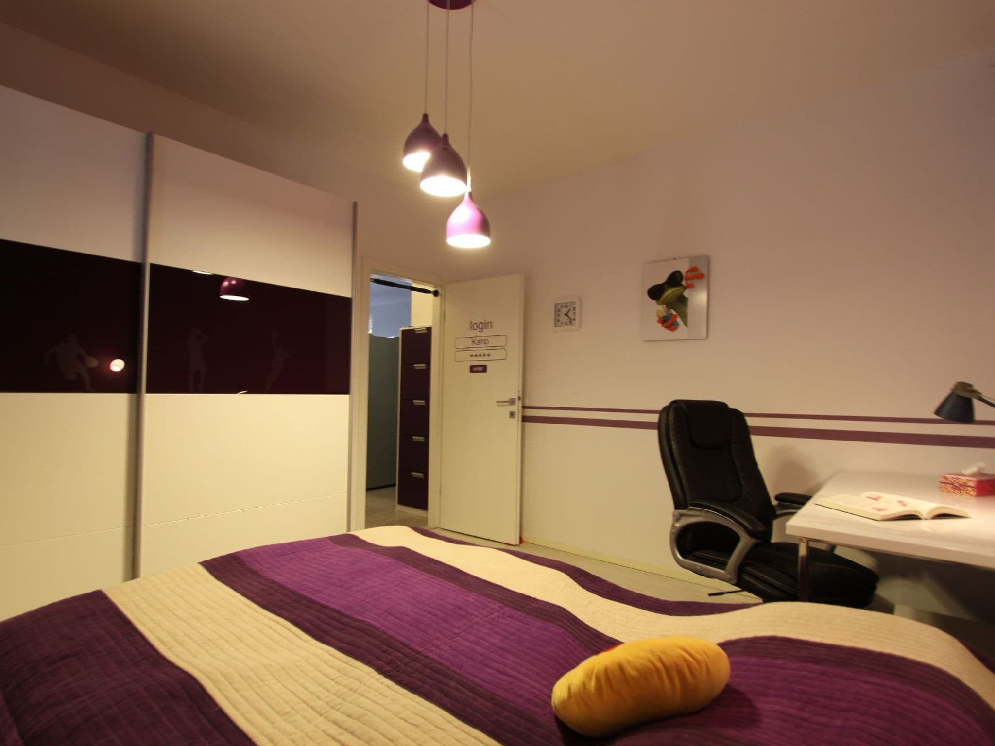 Bedroom
