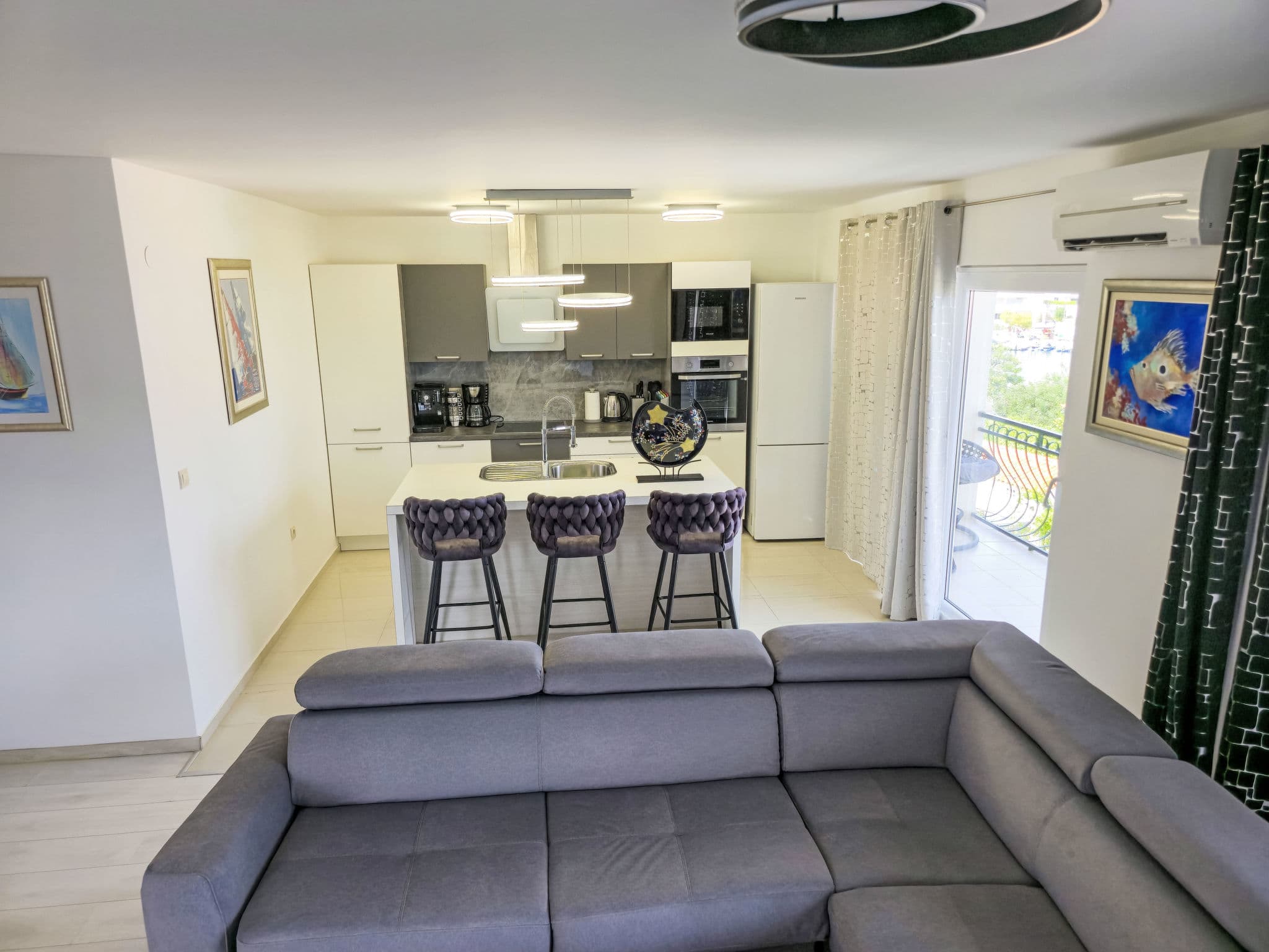 Kitchen / Dining Room