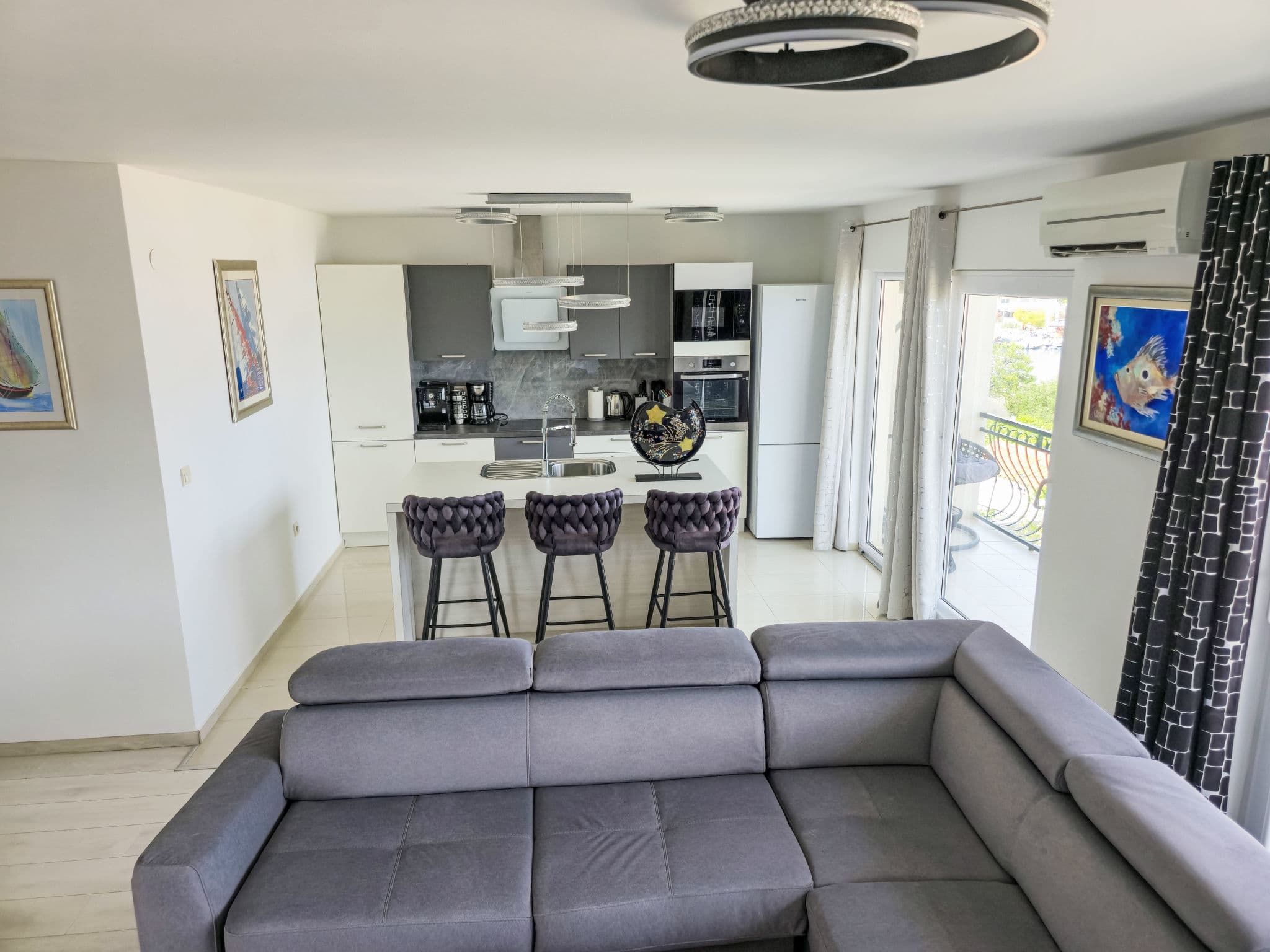 Kitchen / Dining Room