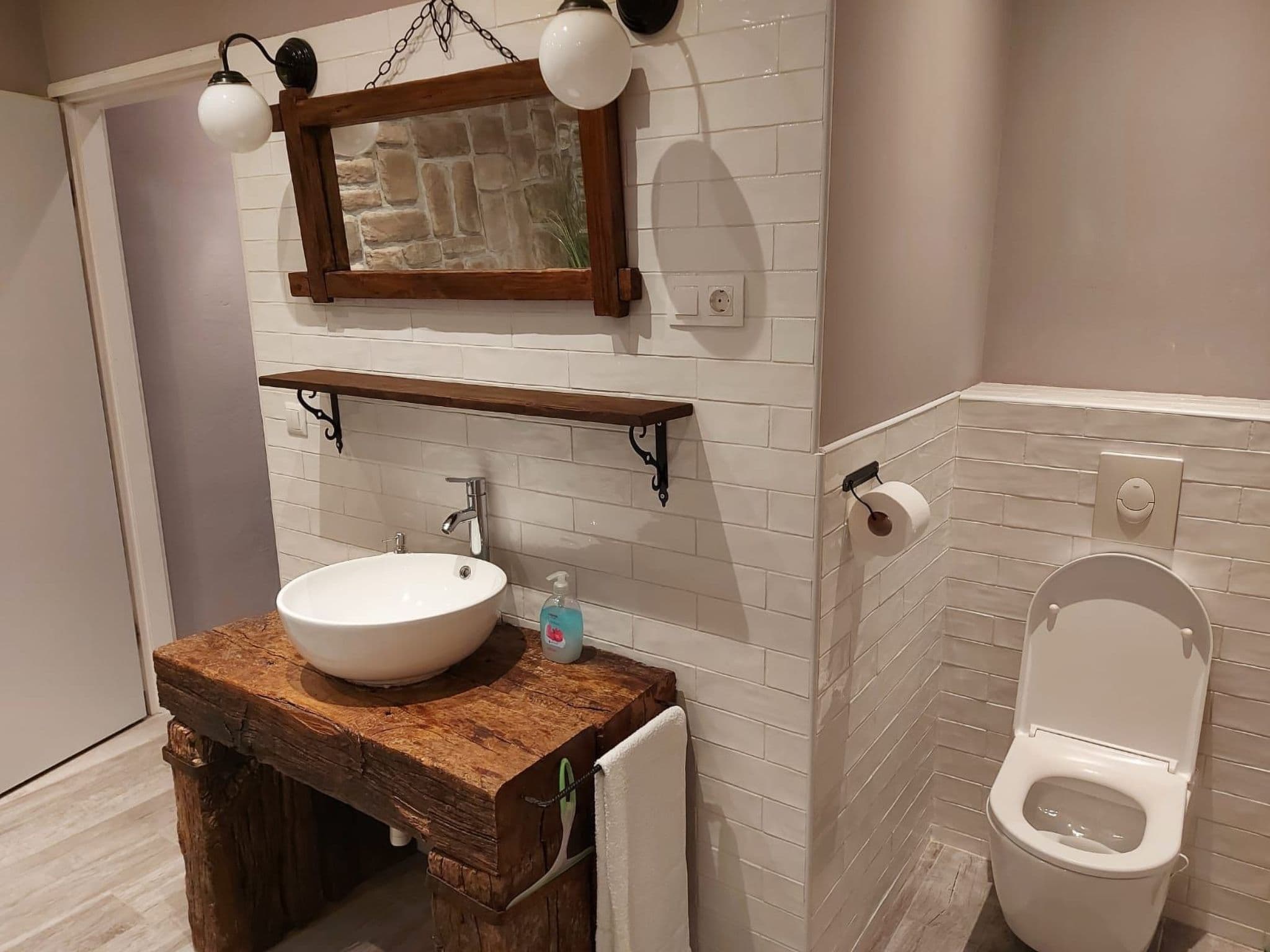 Bathroom / Wellness