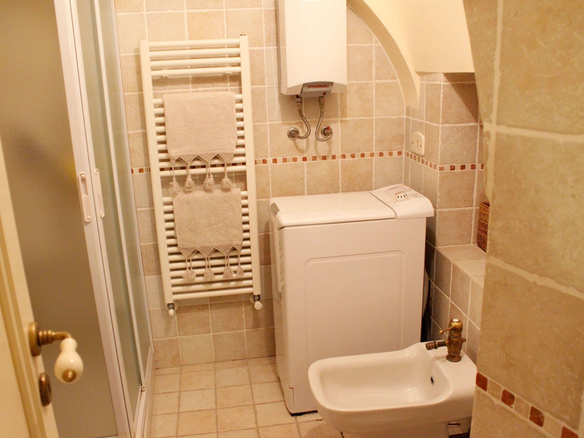 Gallery Image 19