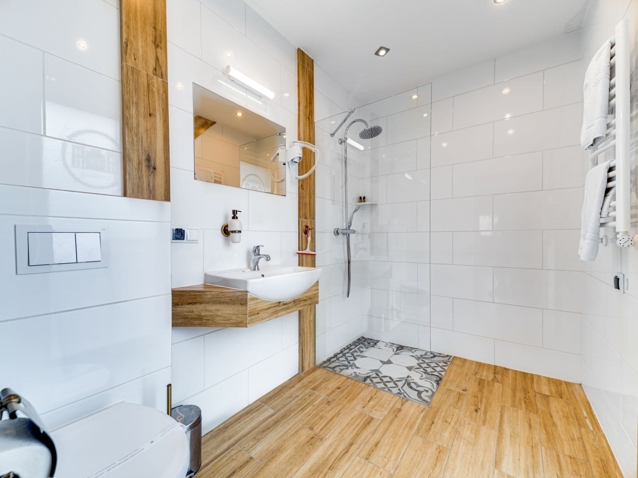 Bathroom / Wellness