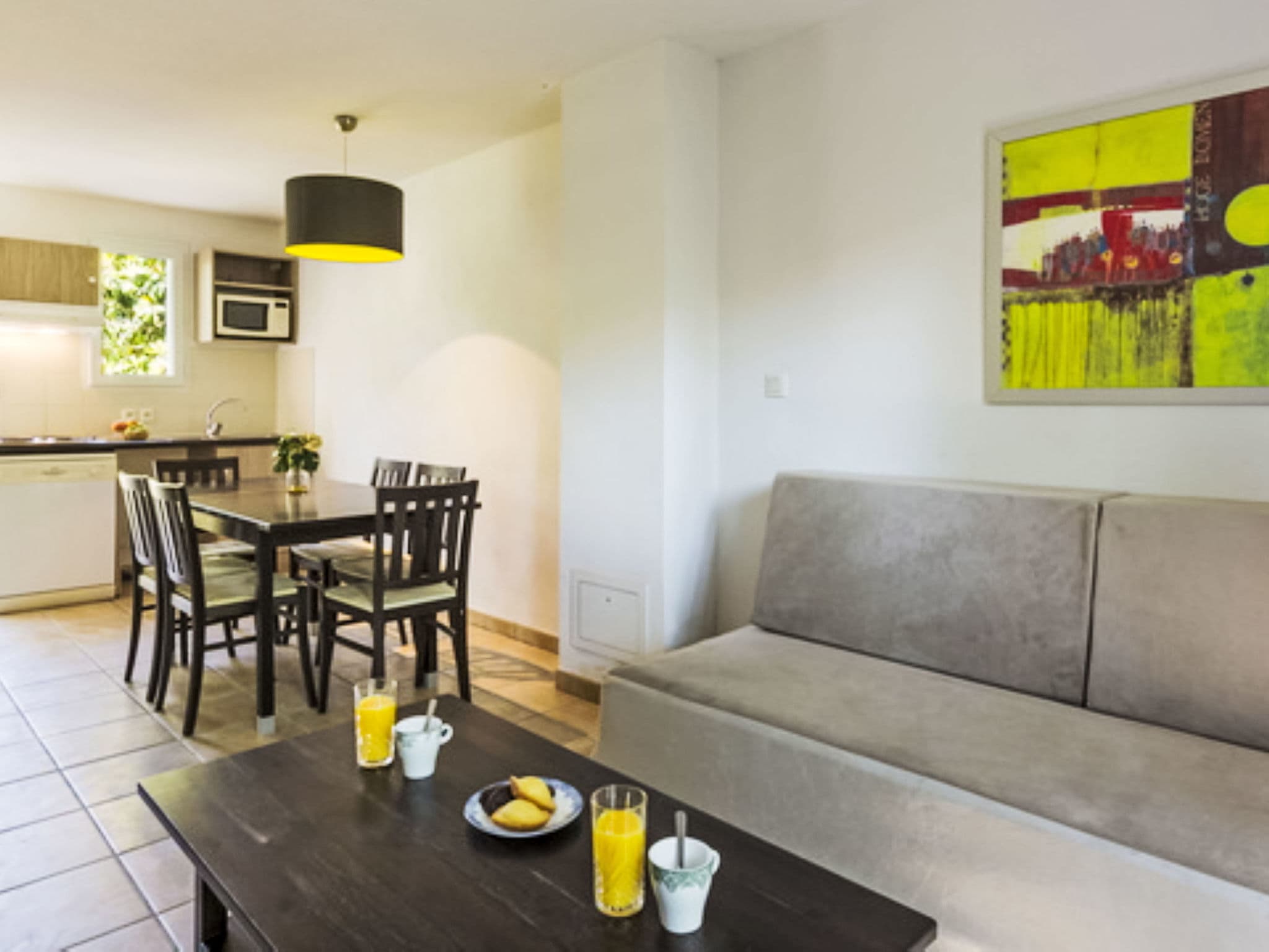Kitchen / Dining Room