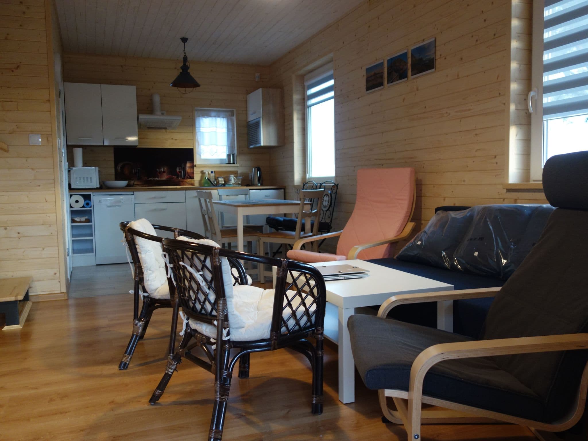 Gallery Image 13