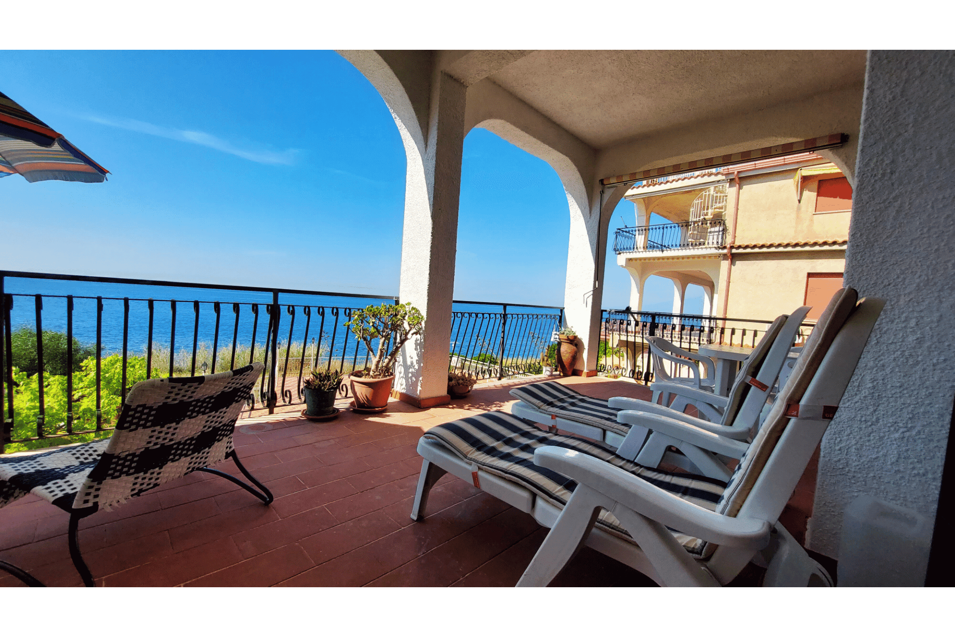 Terrace - Sea view
