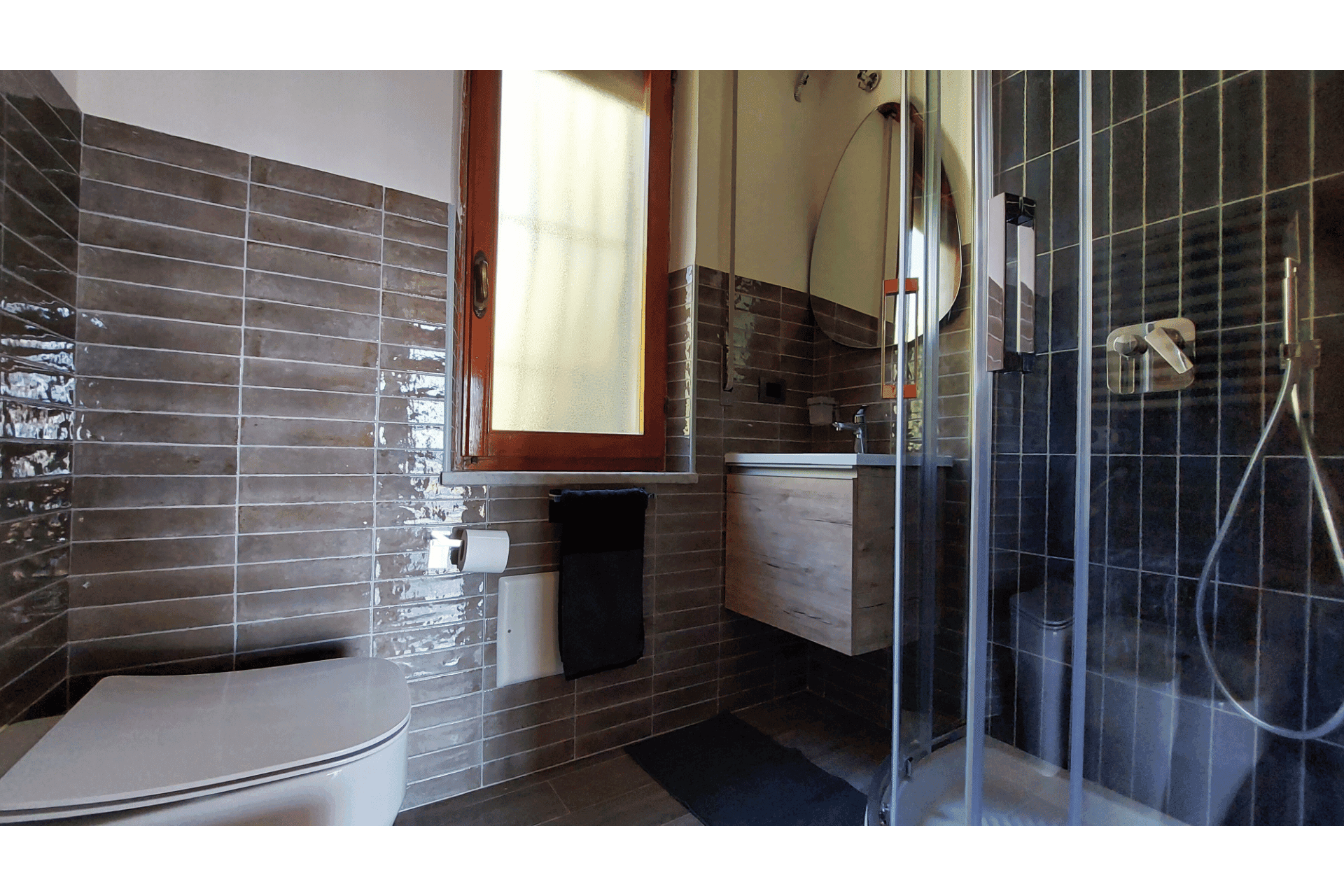 Corallo Blu Bathroom