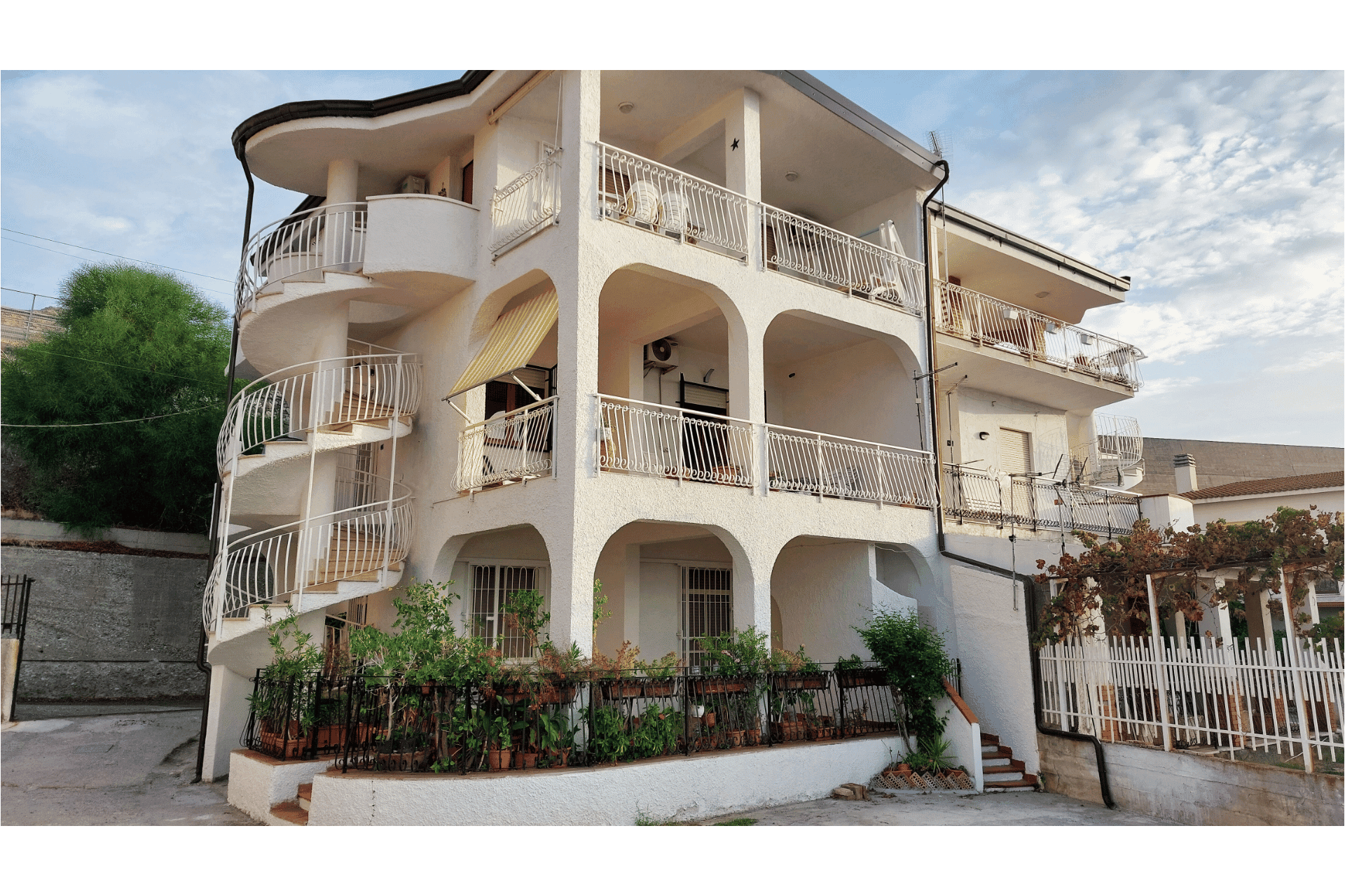 External facade