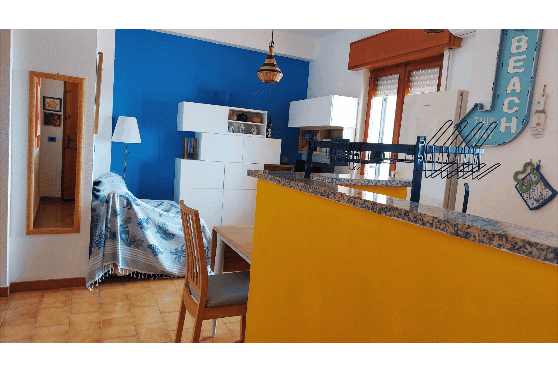 Living Room Corallo Blu