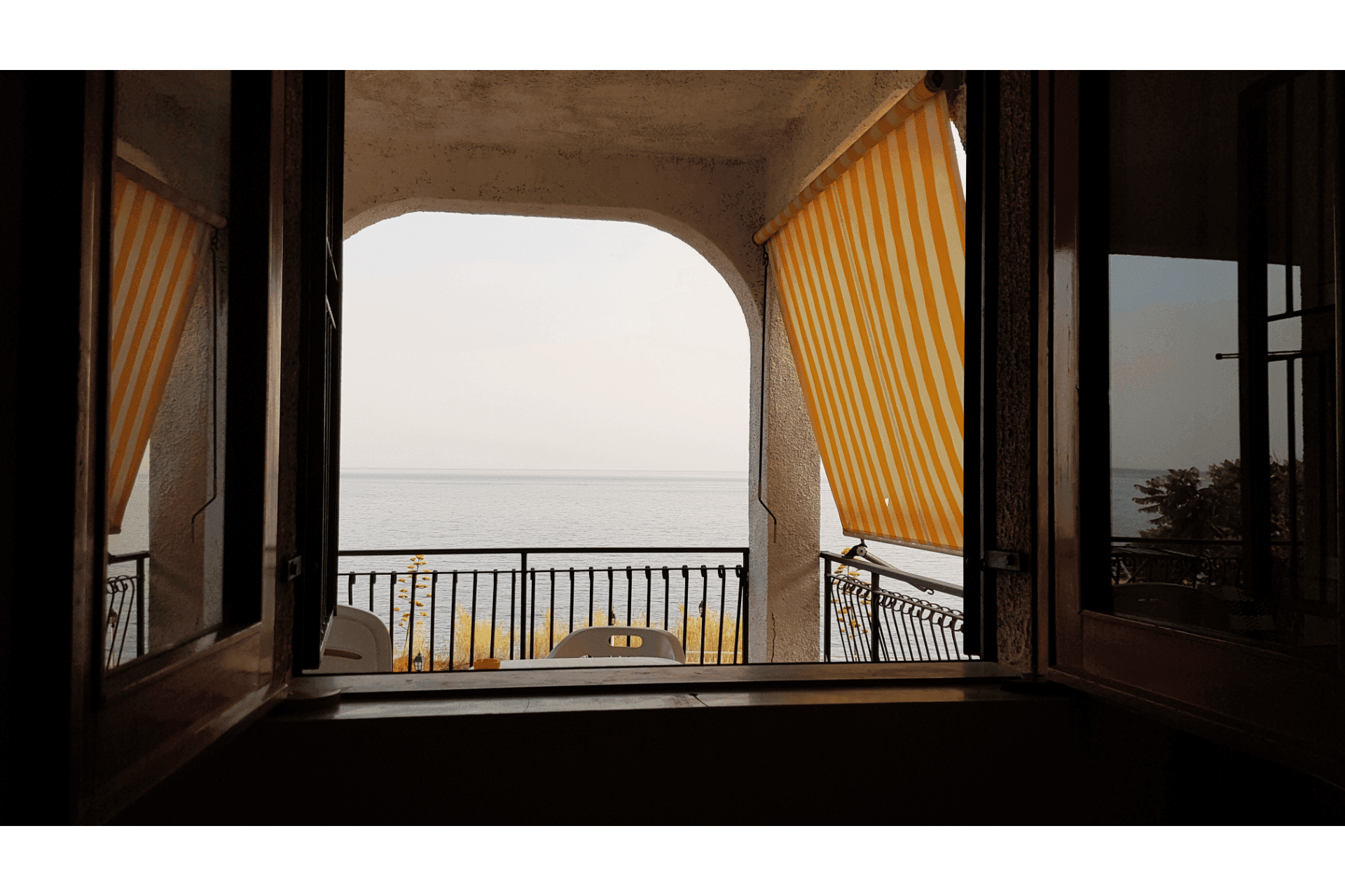 Window on the sea