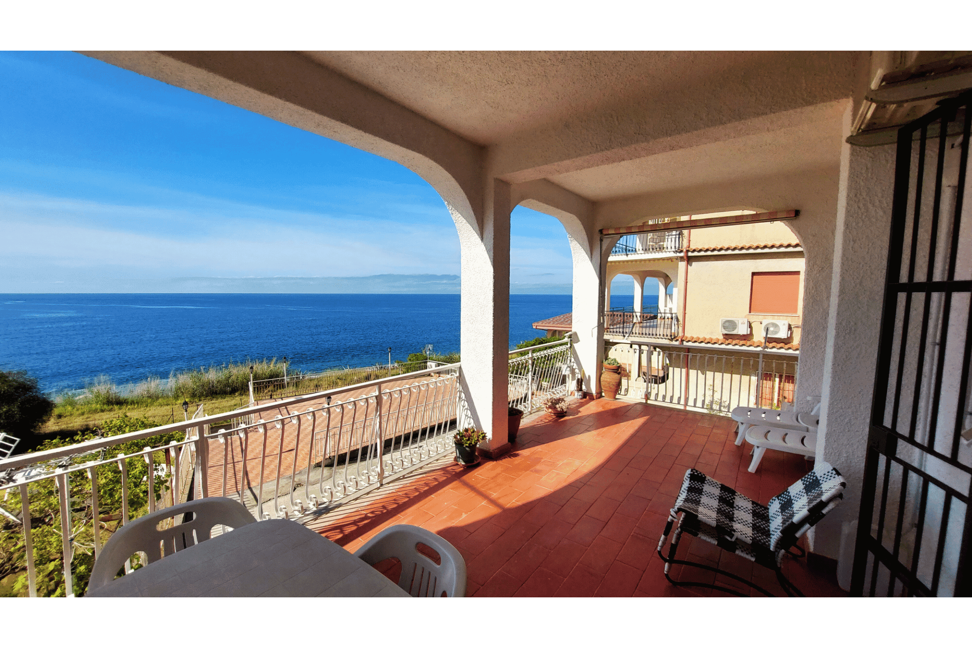 Corallo Blu terrace view