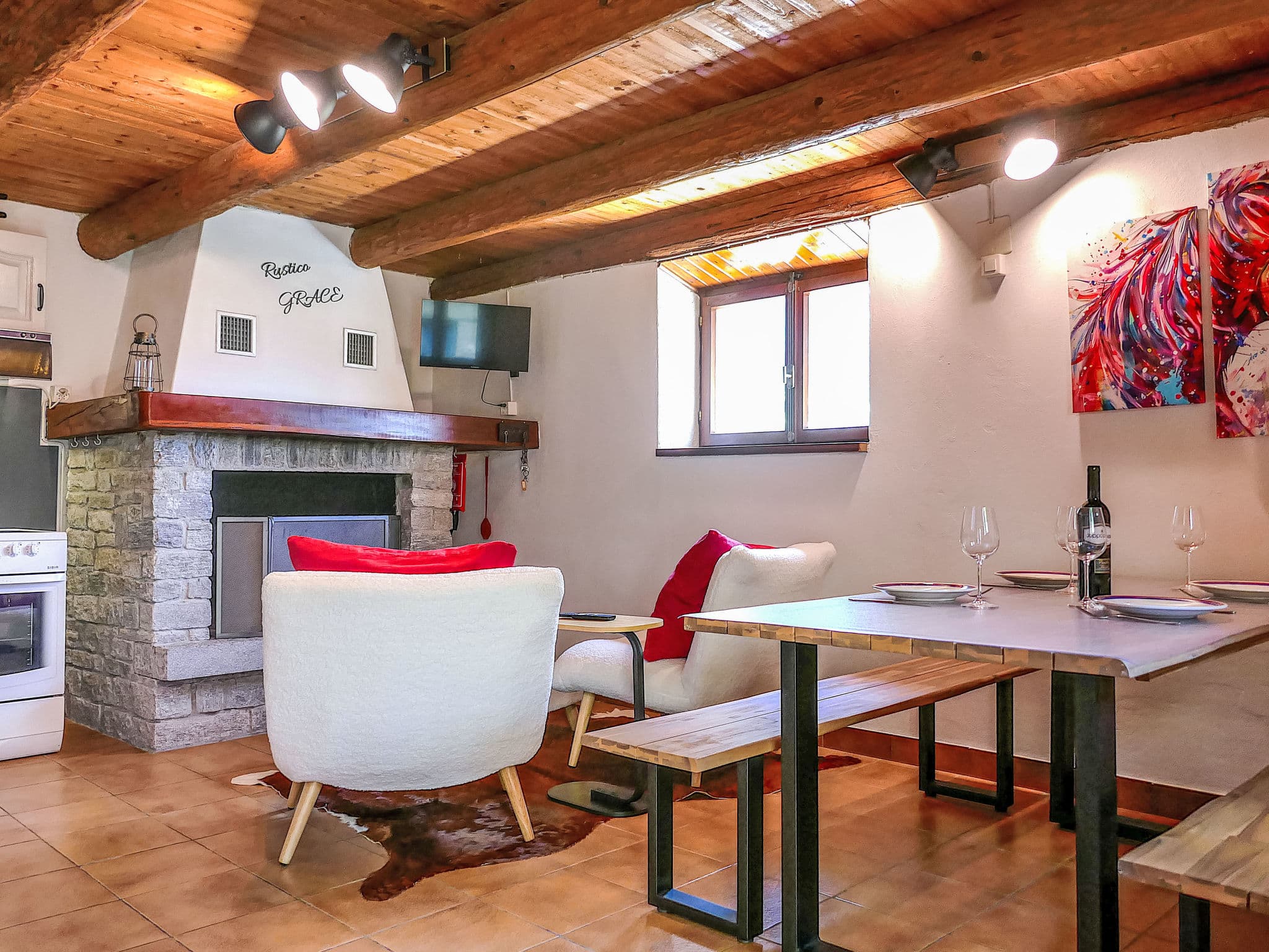 Kitchen / Dining Room