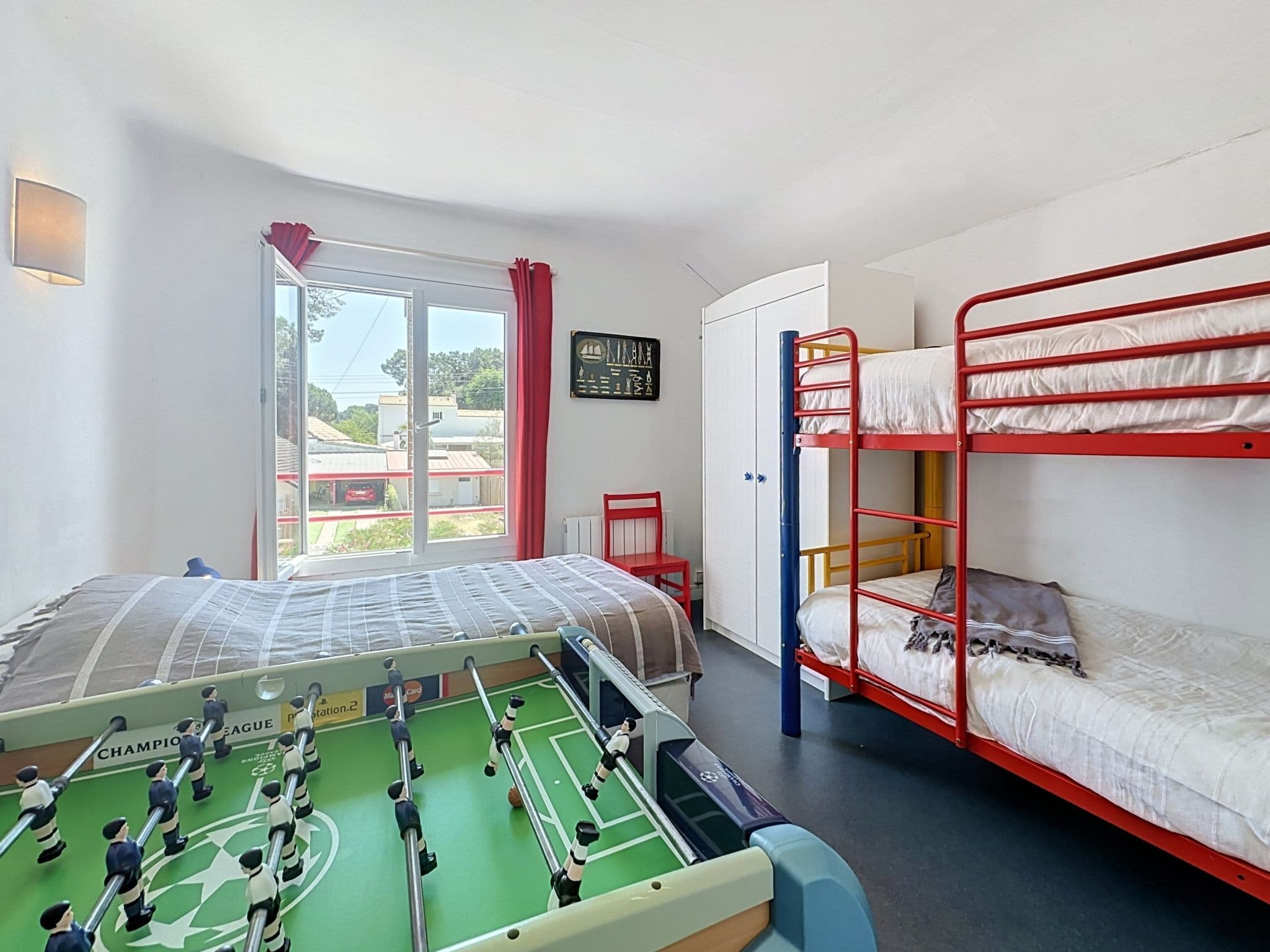 Bedroom