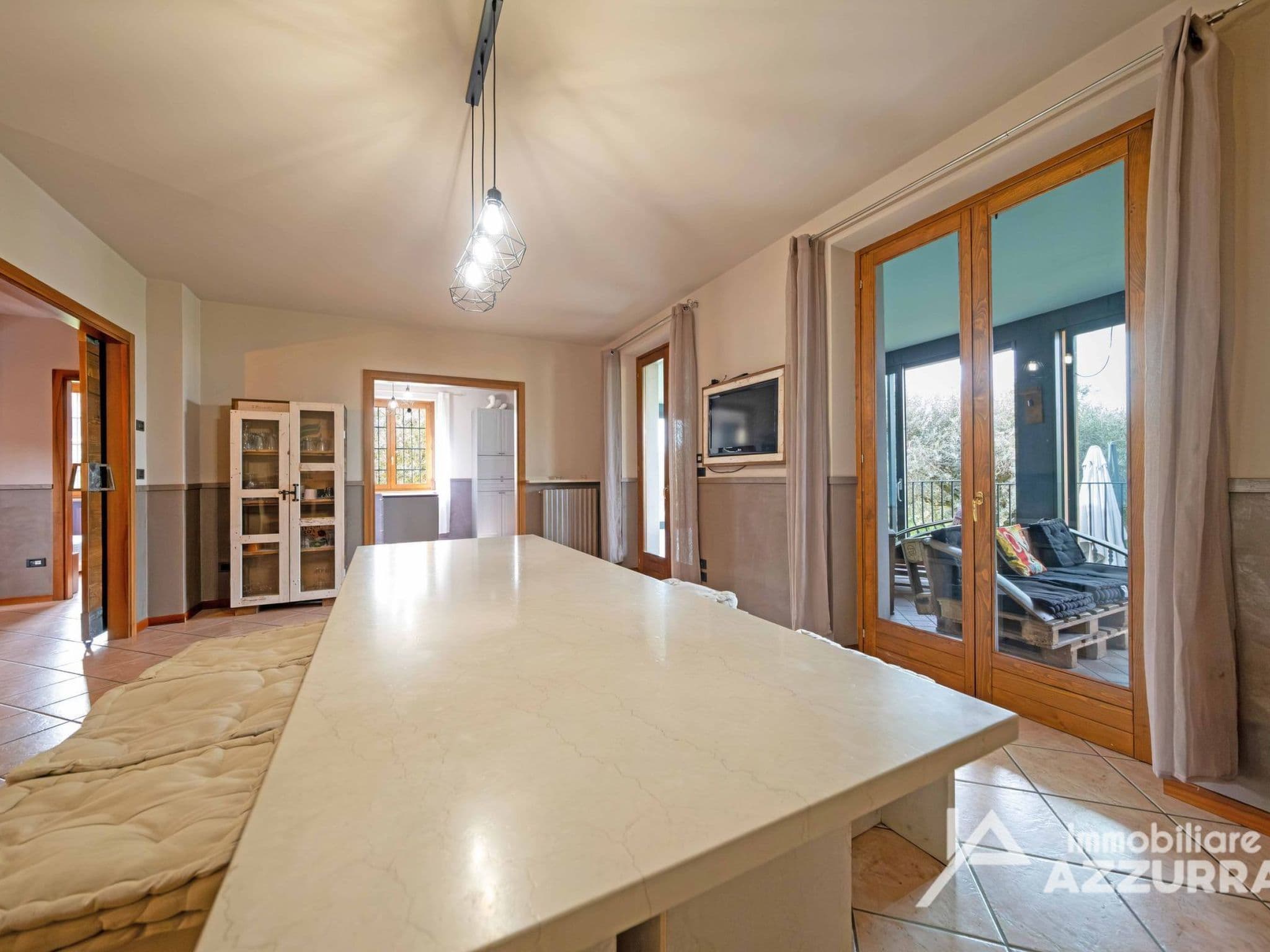 Gallery Image 38