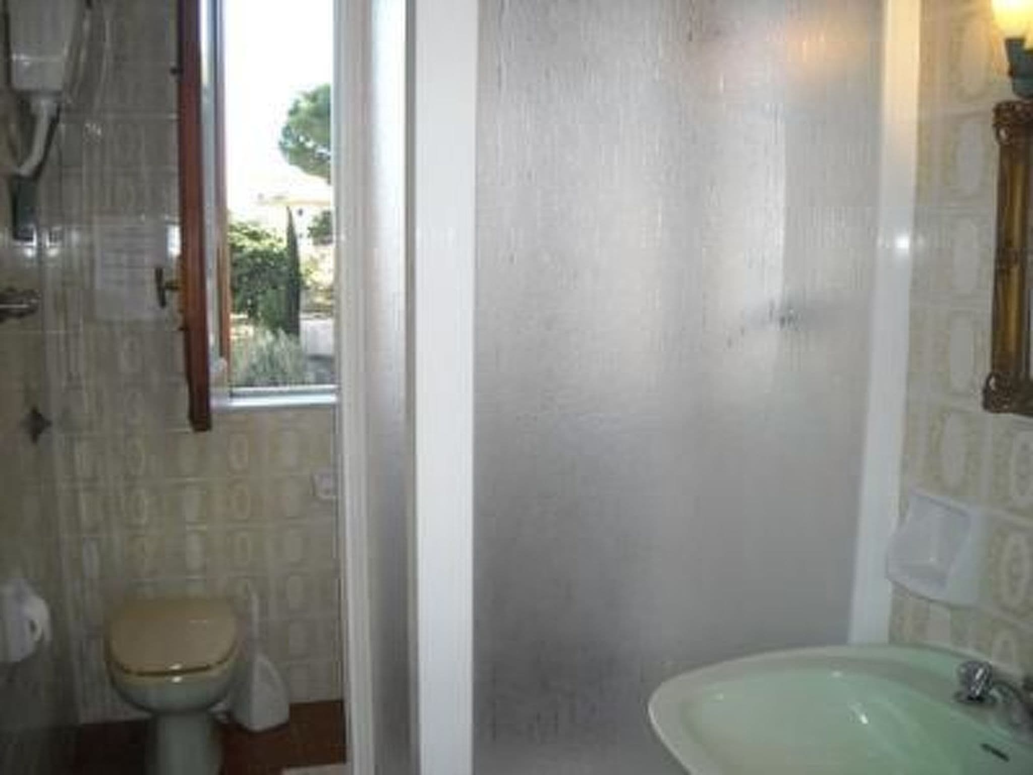 Gallery Image 20