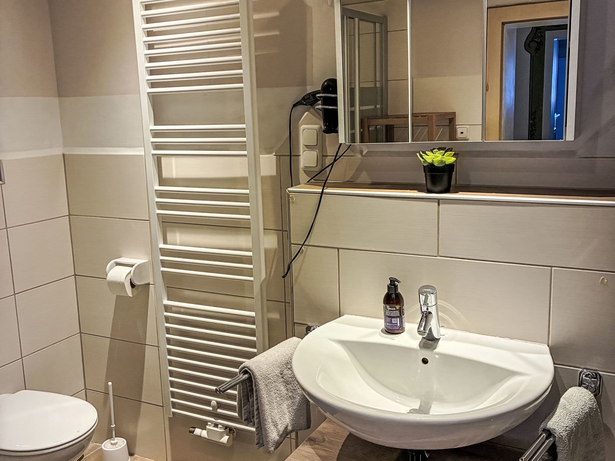 Bathroom / Wellness