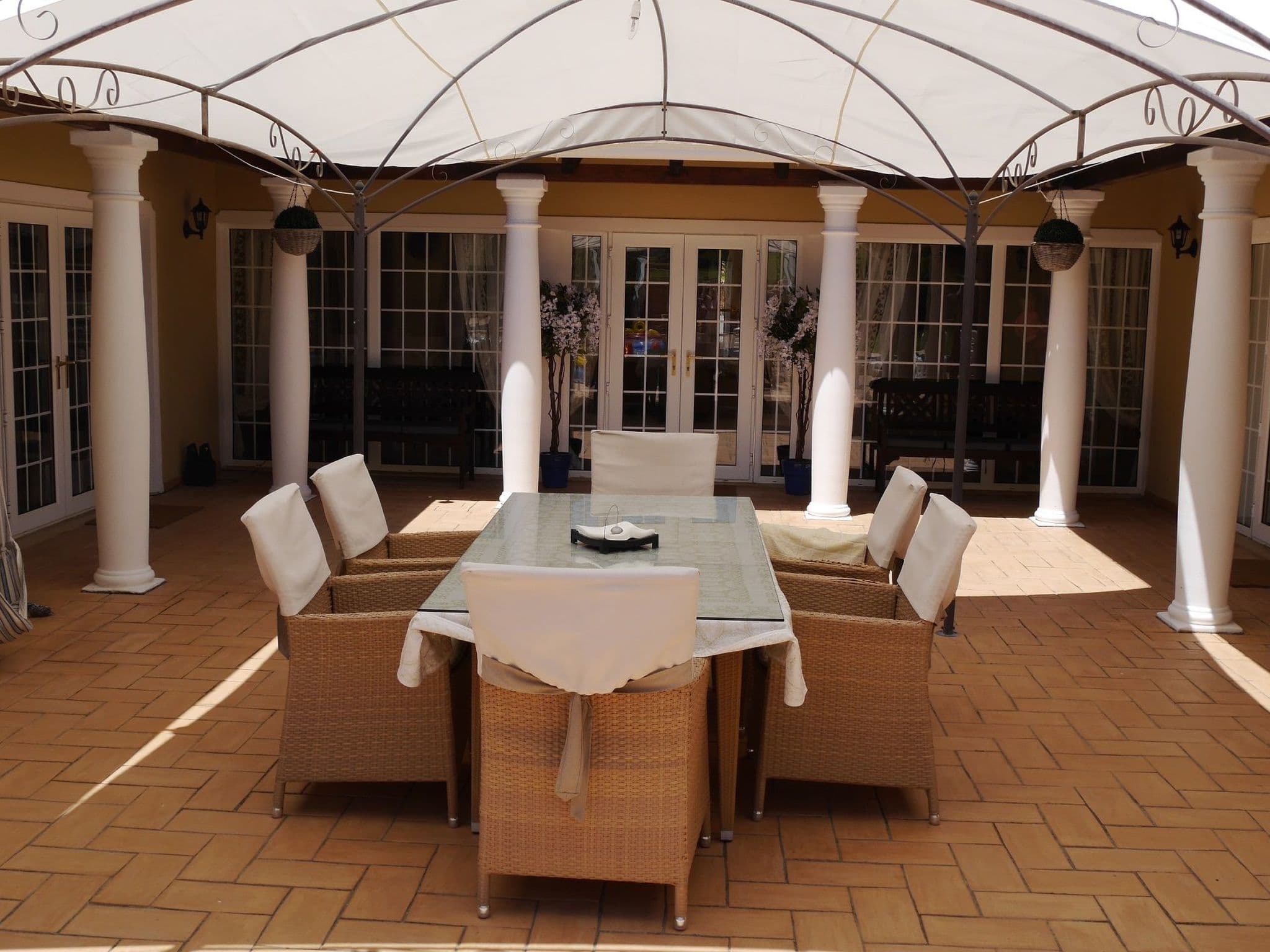 Gallery Image 21
