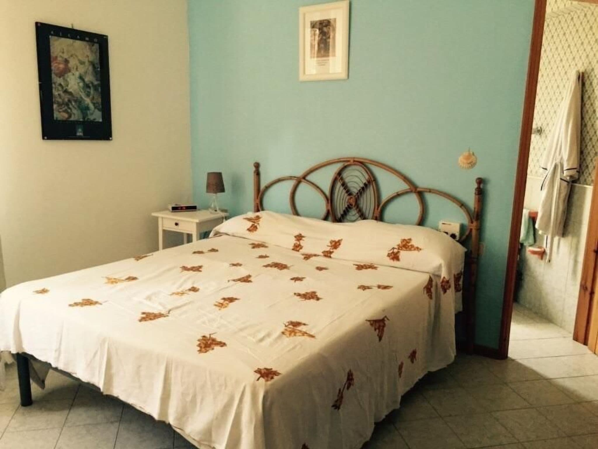 Gallery Image 13