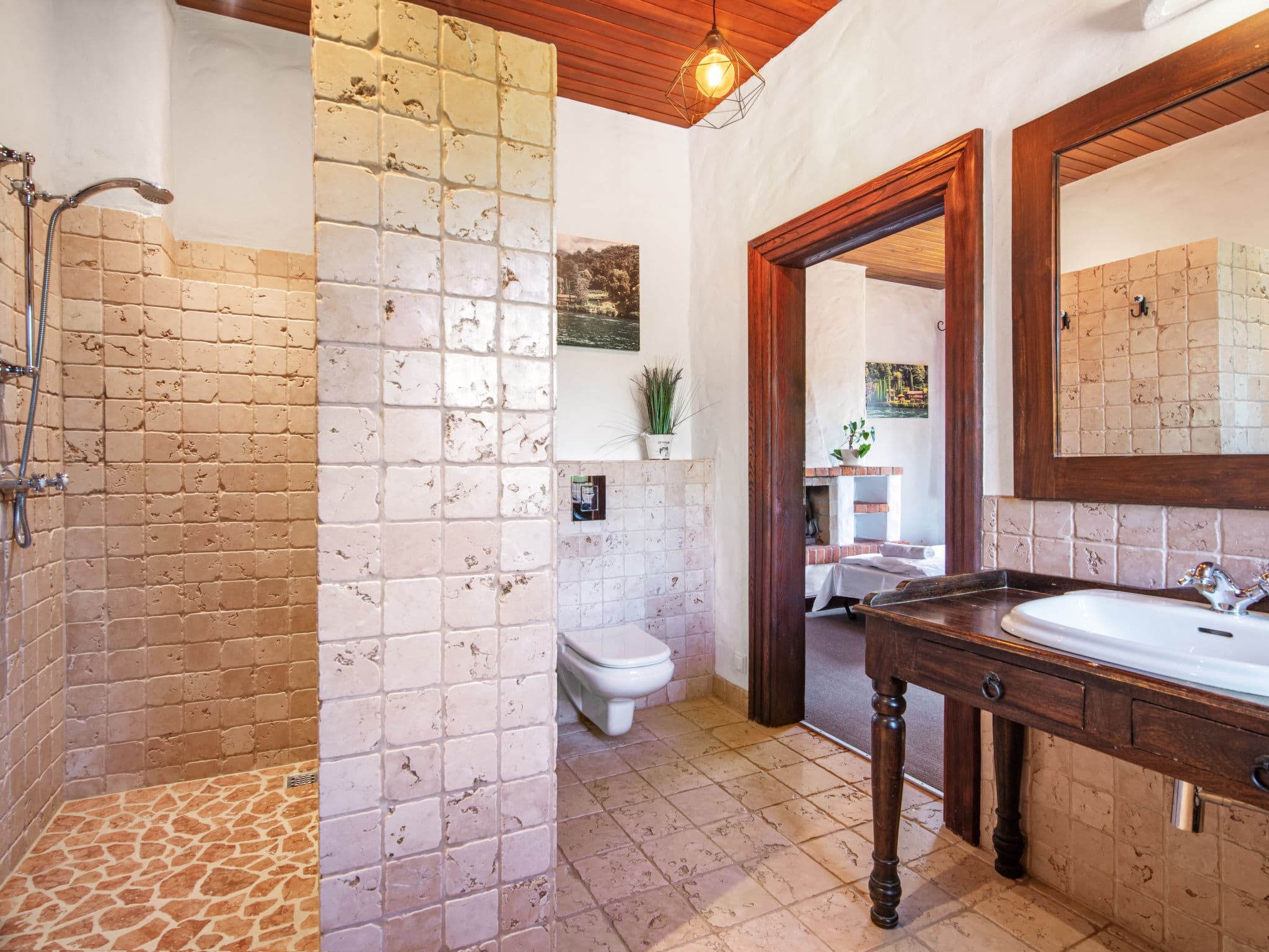Bathroom / Wellness
