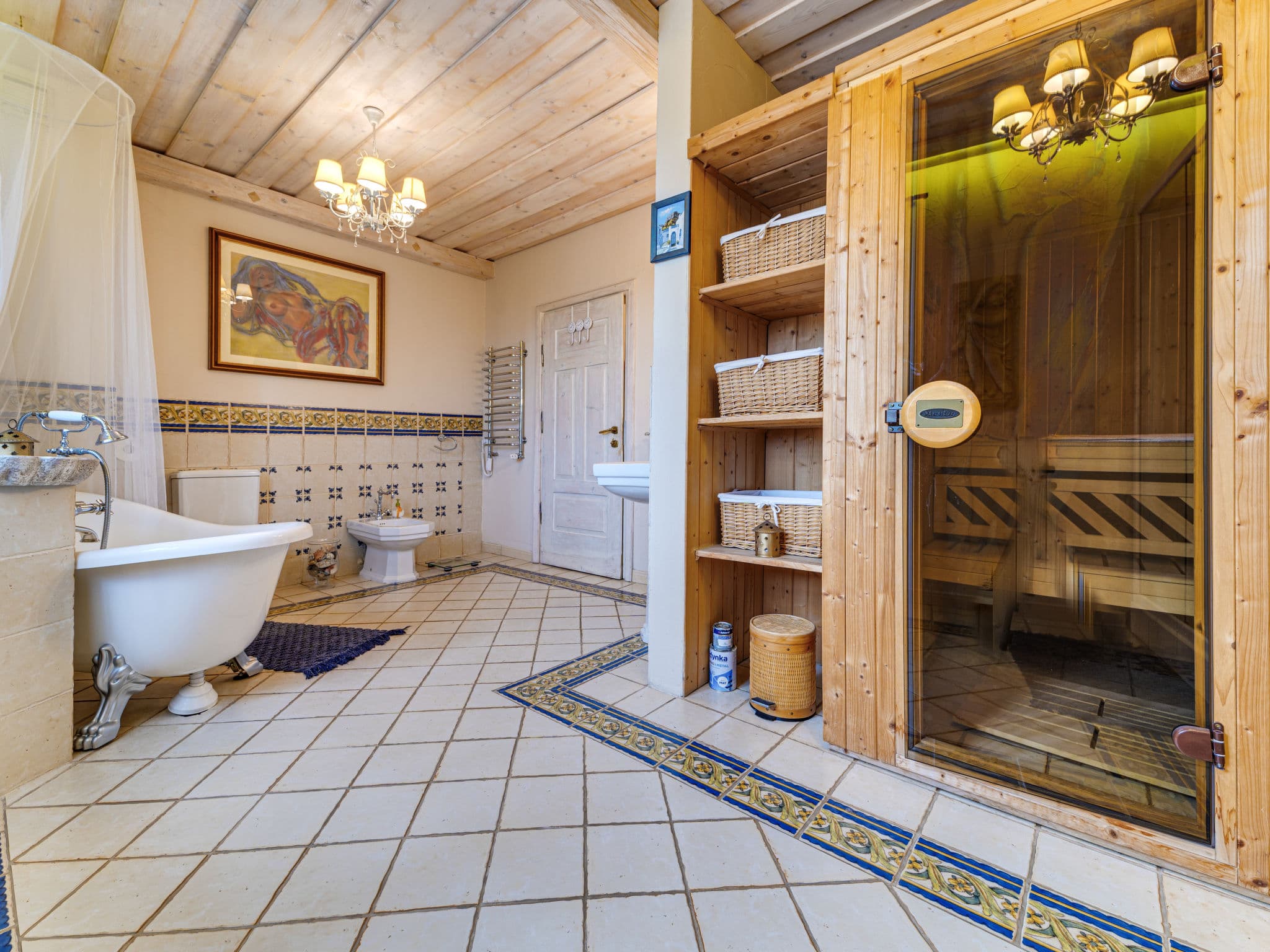 Bathroom / Wellness
