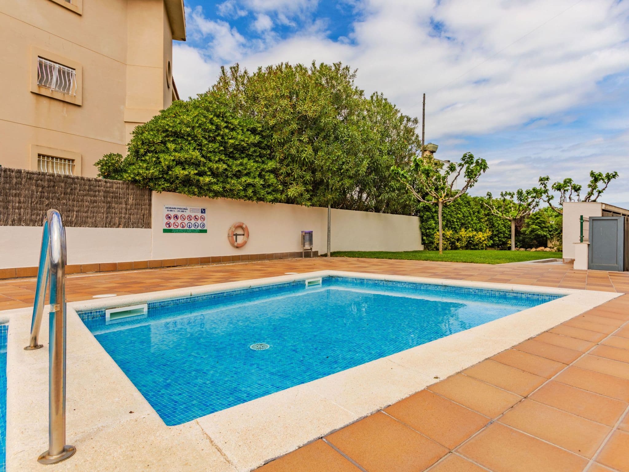 Pool Outdoor