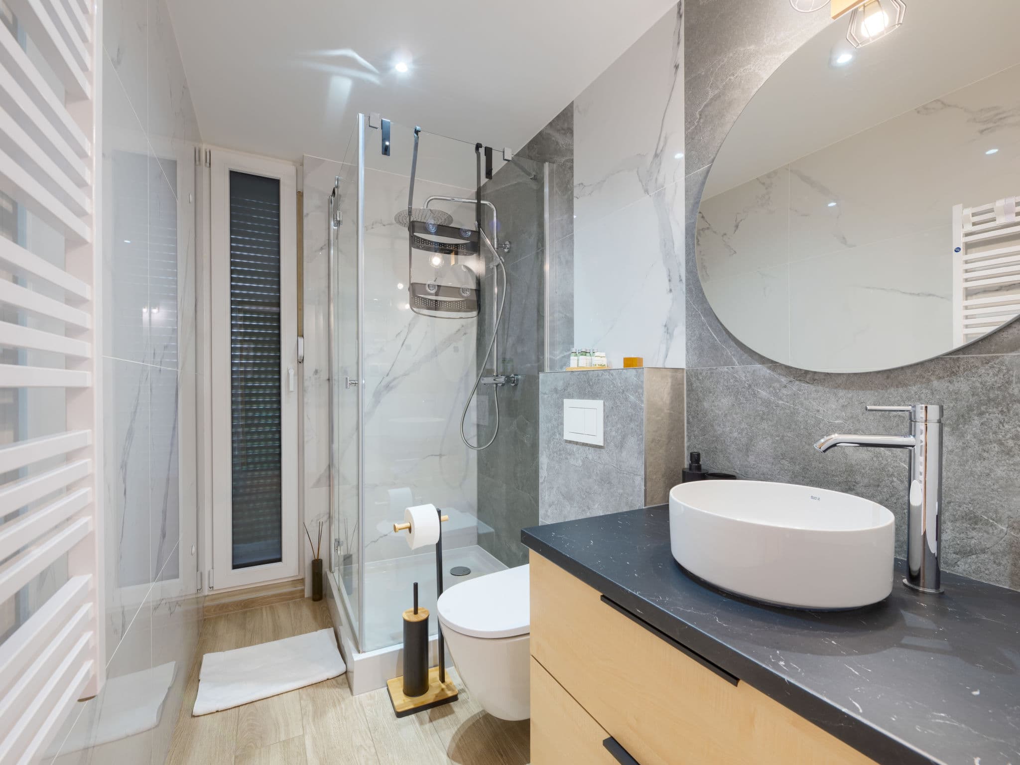 Bathroom / Wellness