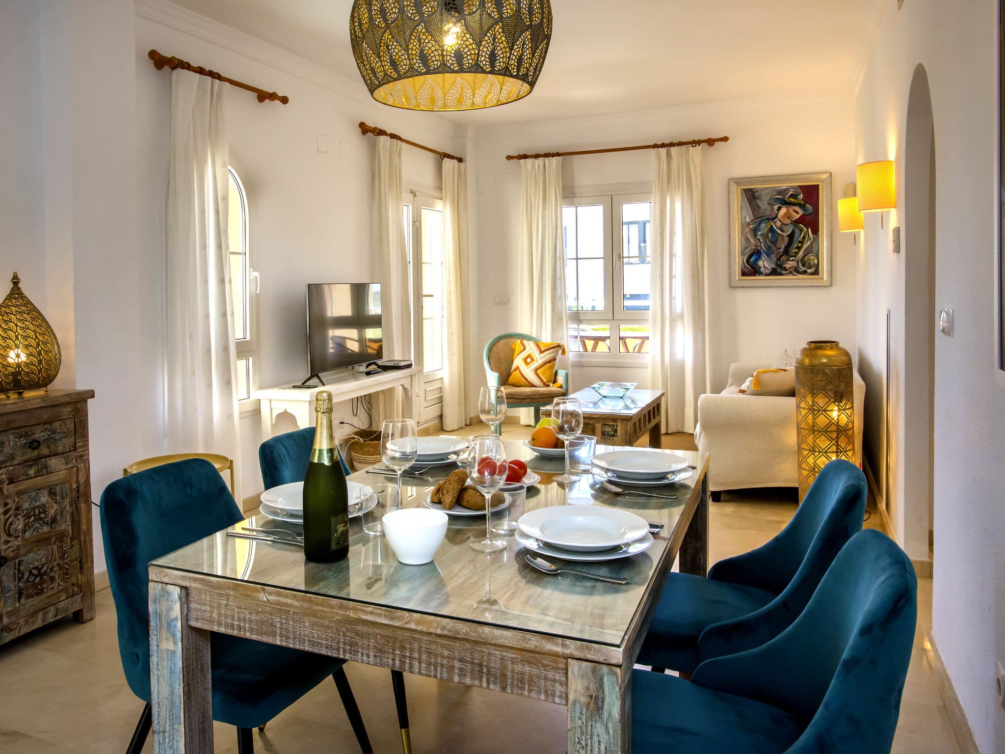 Kitchen / Dining Room