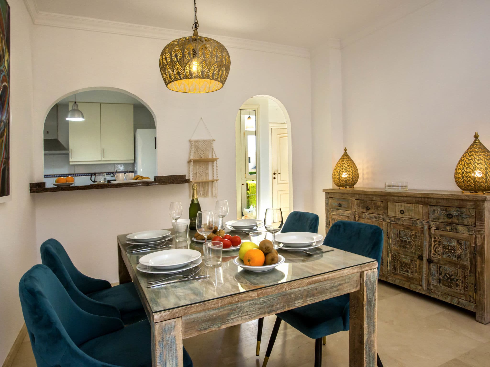 Kitchen / Dining Room
