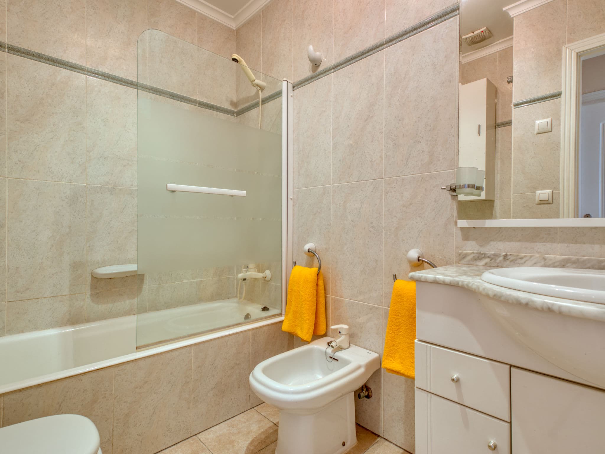 Bathroom / Wellness