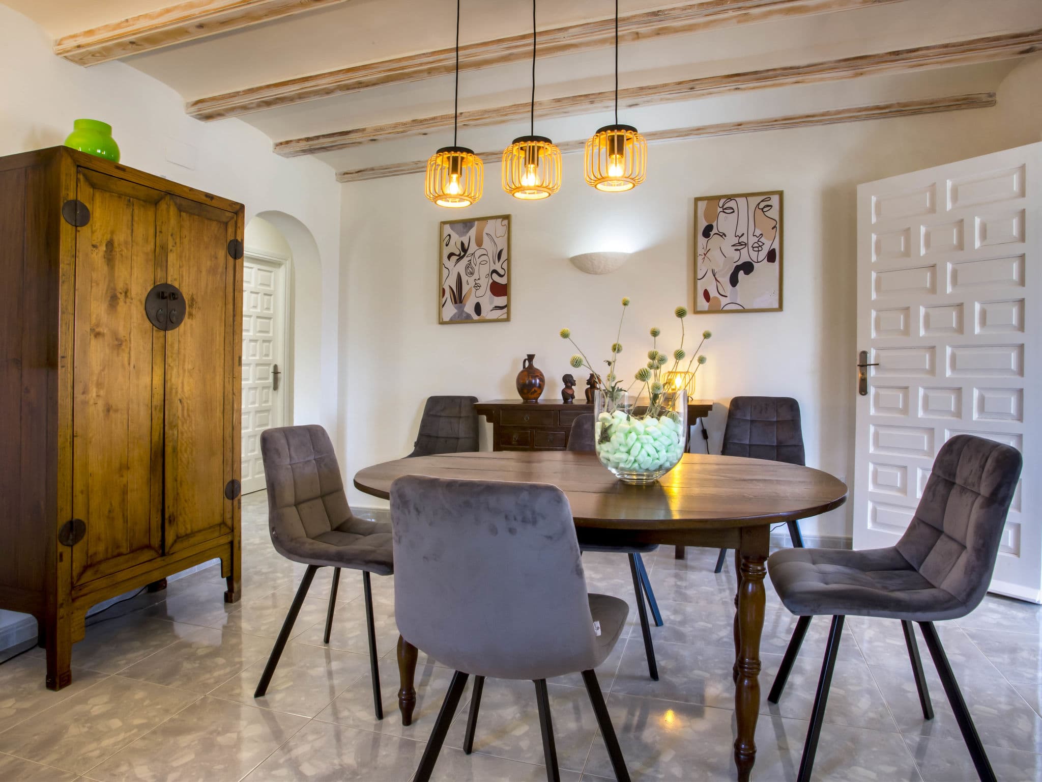 Kitchen / Dining Room