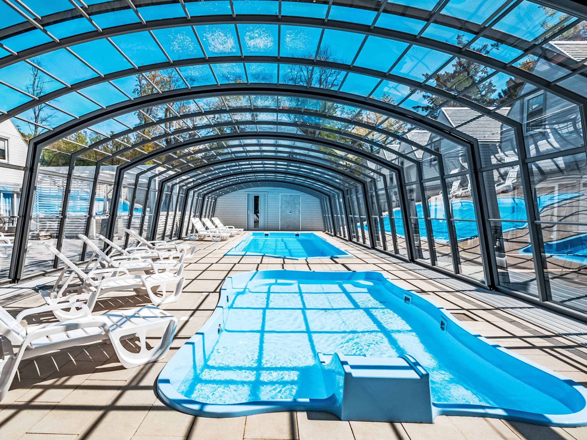 Pool Indoor