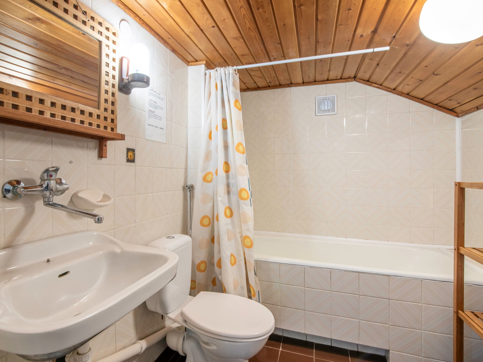 Bathroom / Wellness