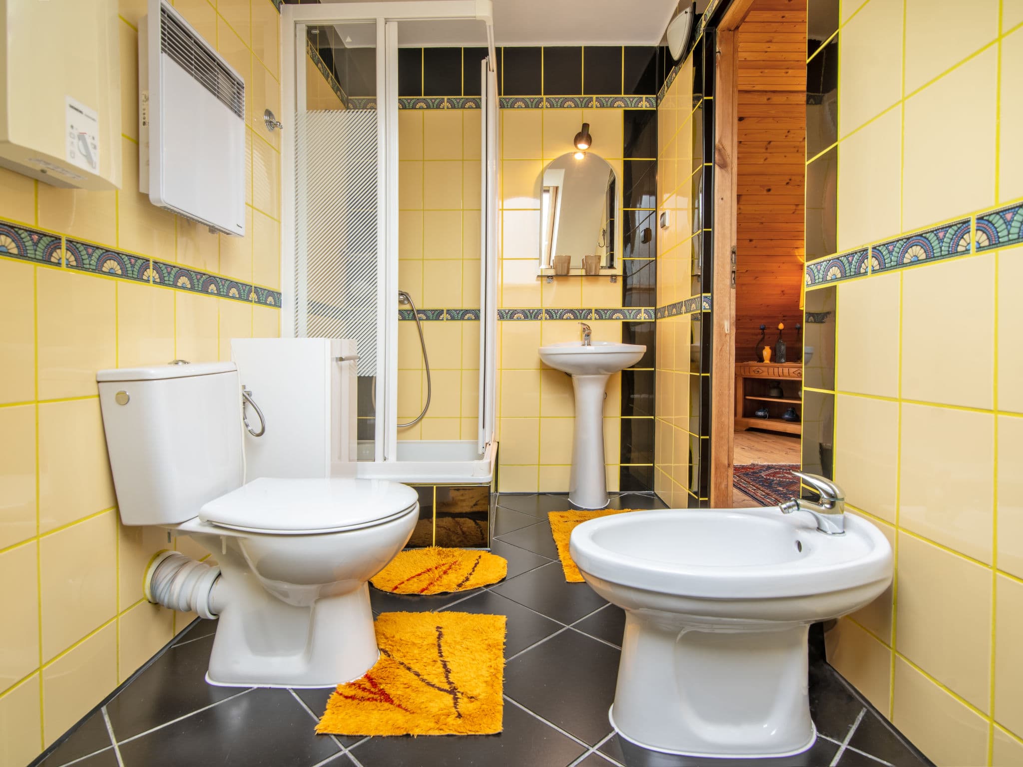 Bathroom / Wellness