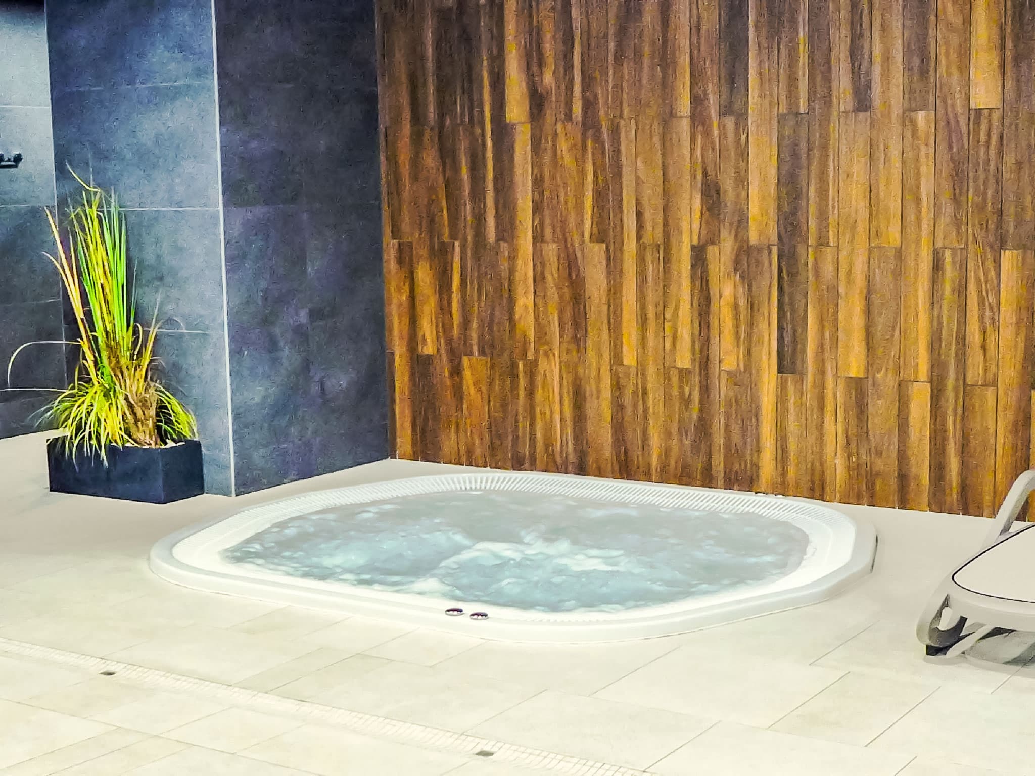 Pool Indoor