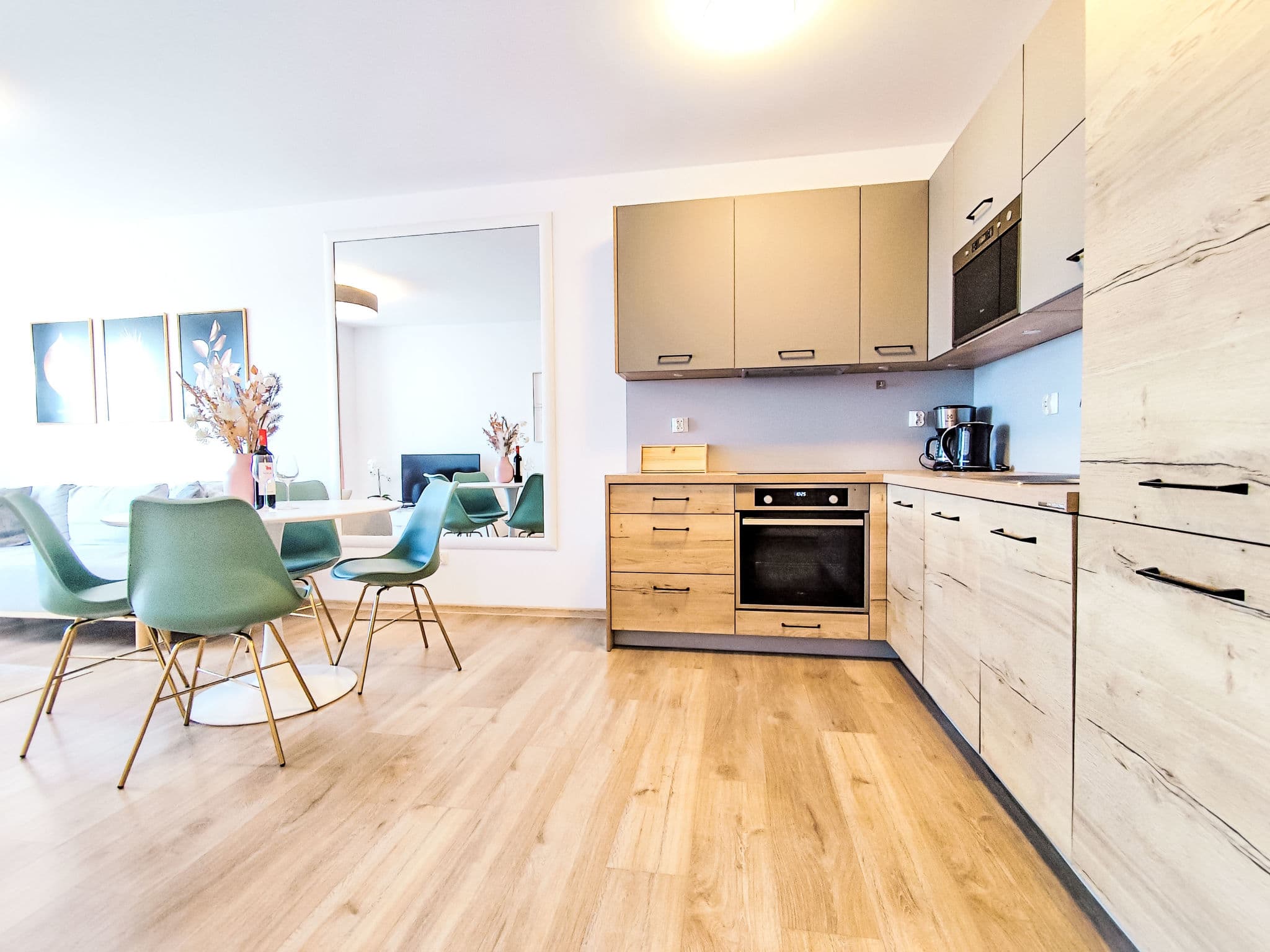Kitchen / Dining Room