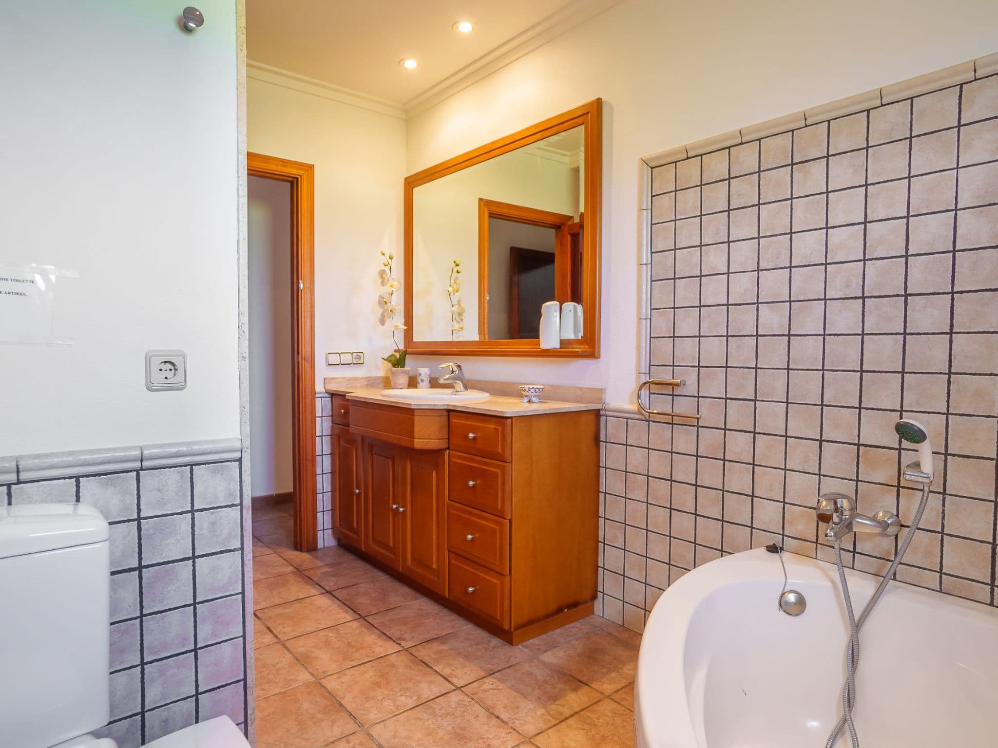 Bathroom / Wellness