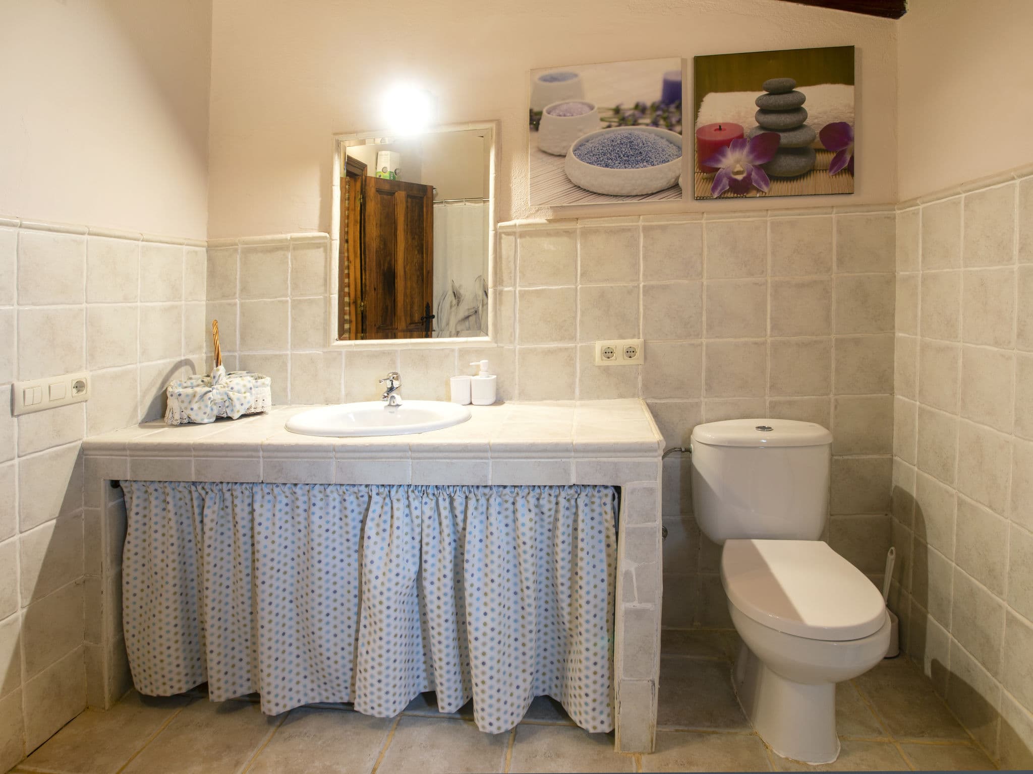 Bathroom / Wellness