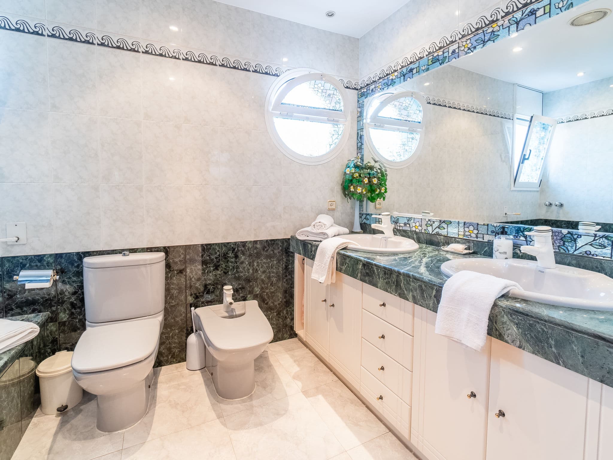 Bathroom / Wellness