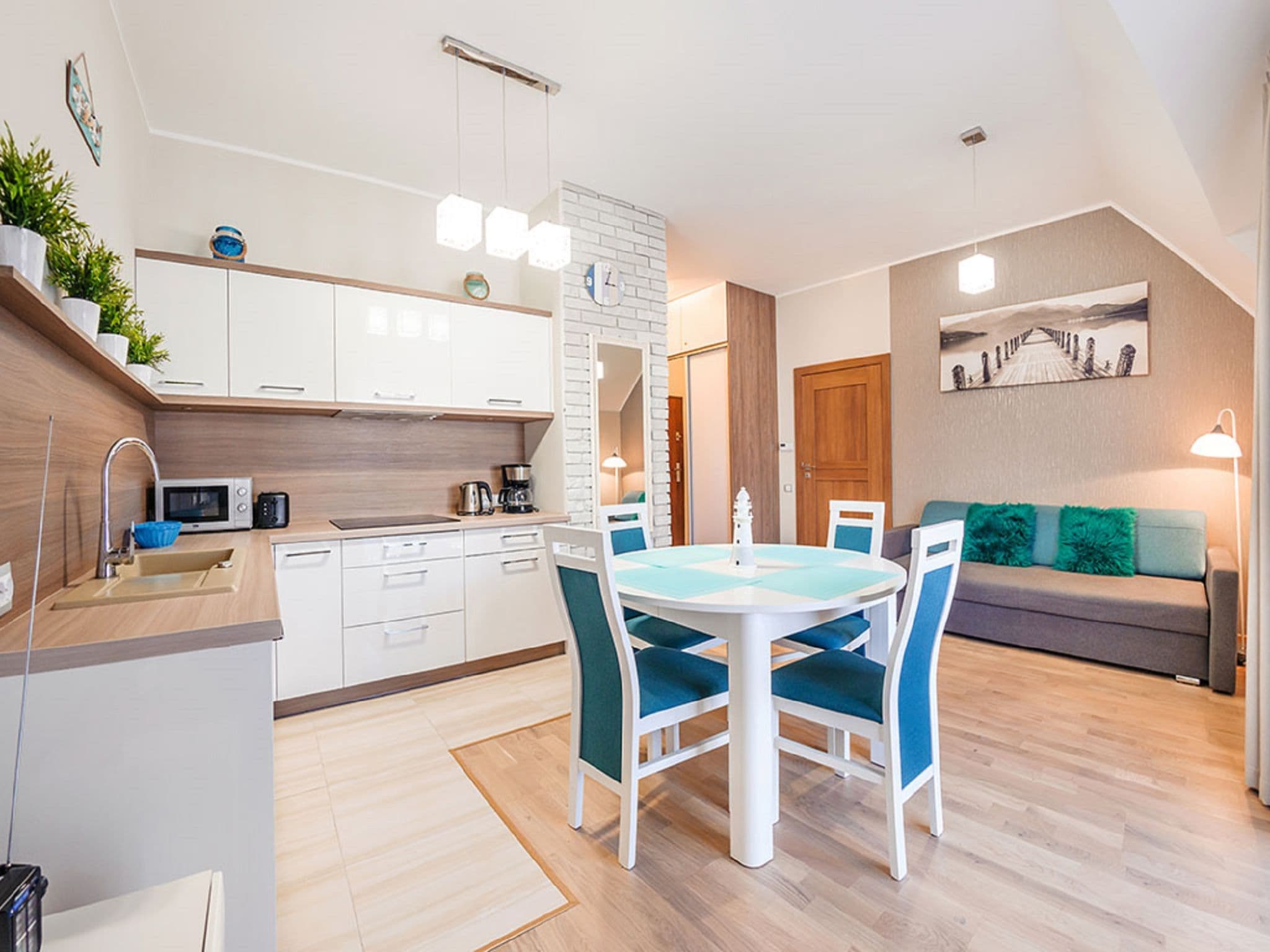 Kitchen / Dining Room