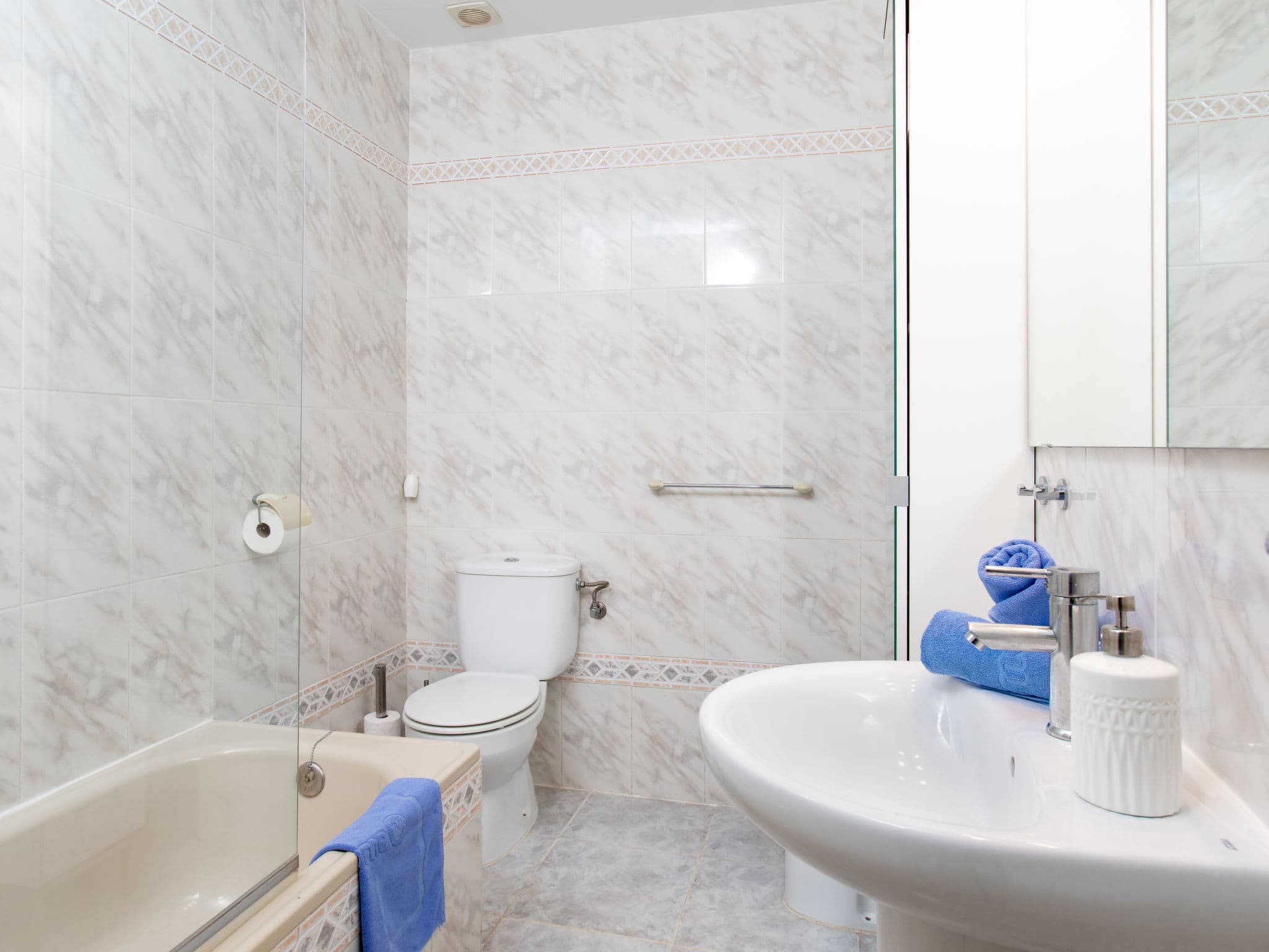 Bathroom / Wellness