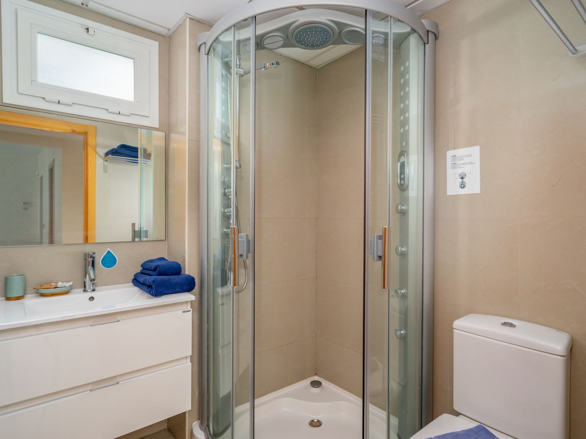 Bathroom / Wellness