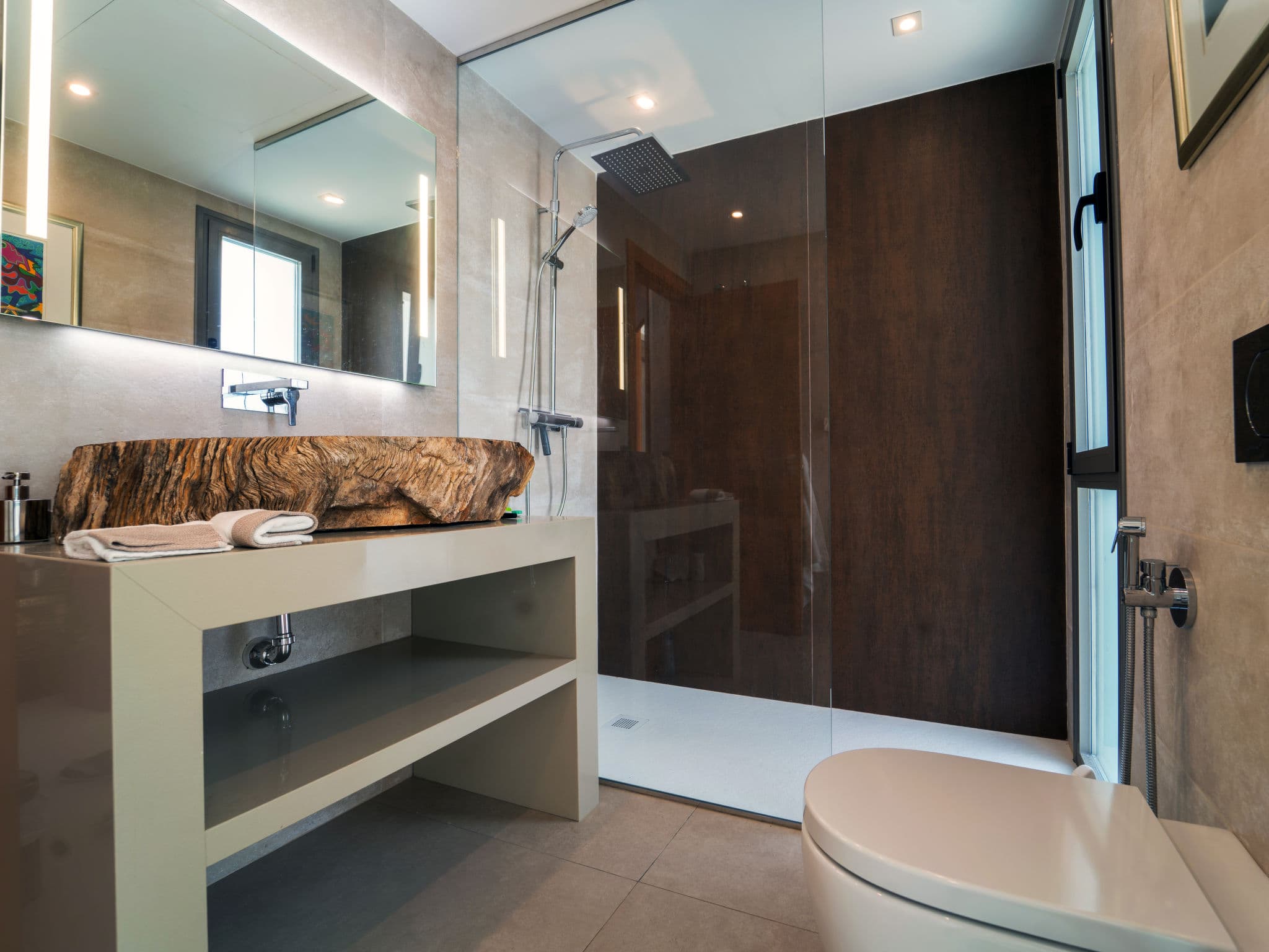 Bathroom / Wellness