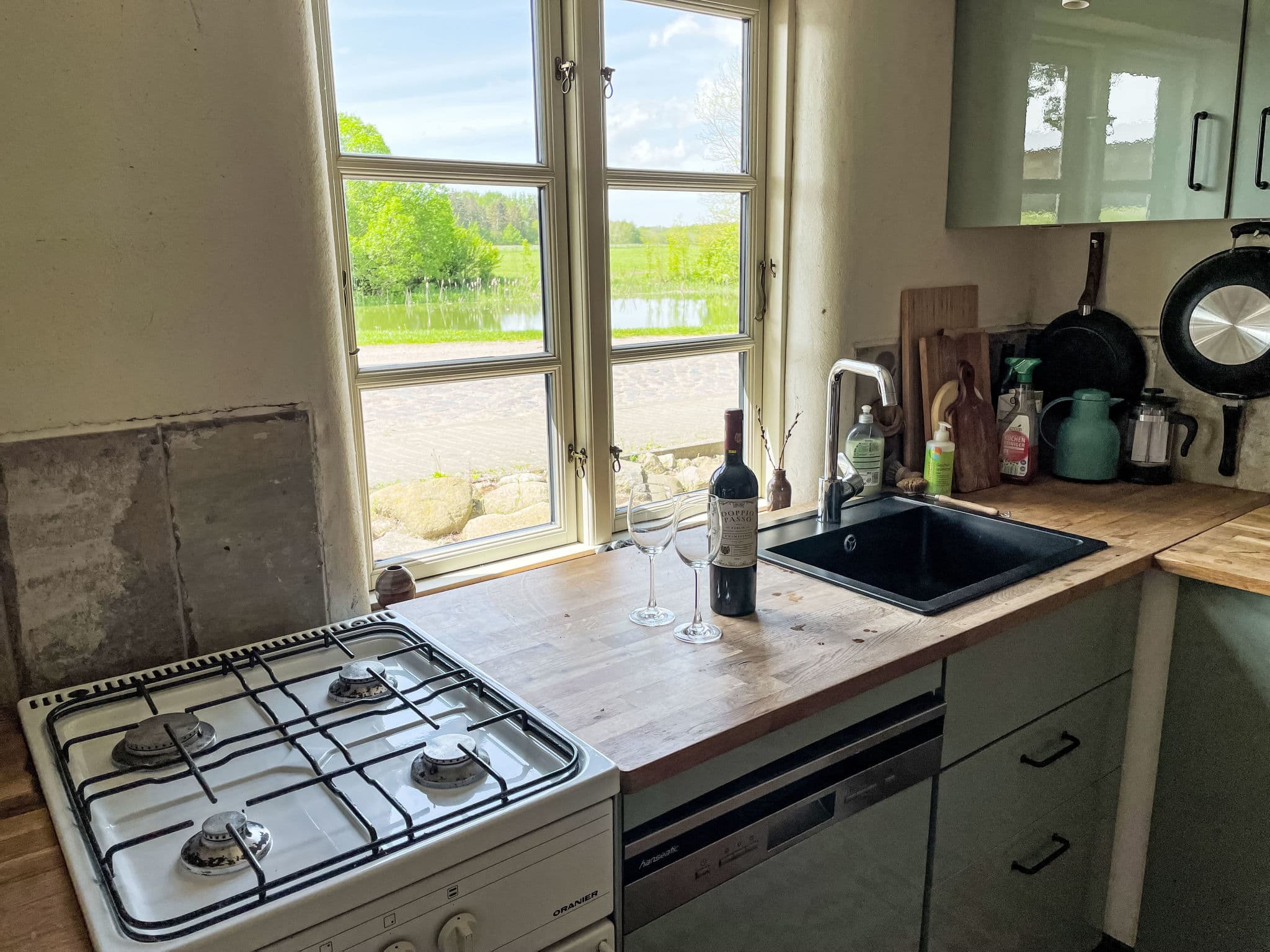 Kitchen / Dining Room