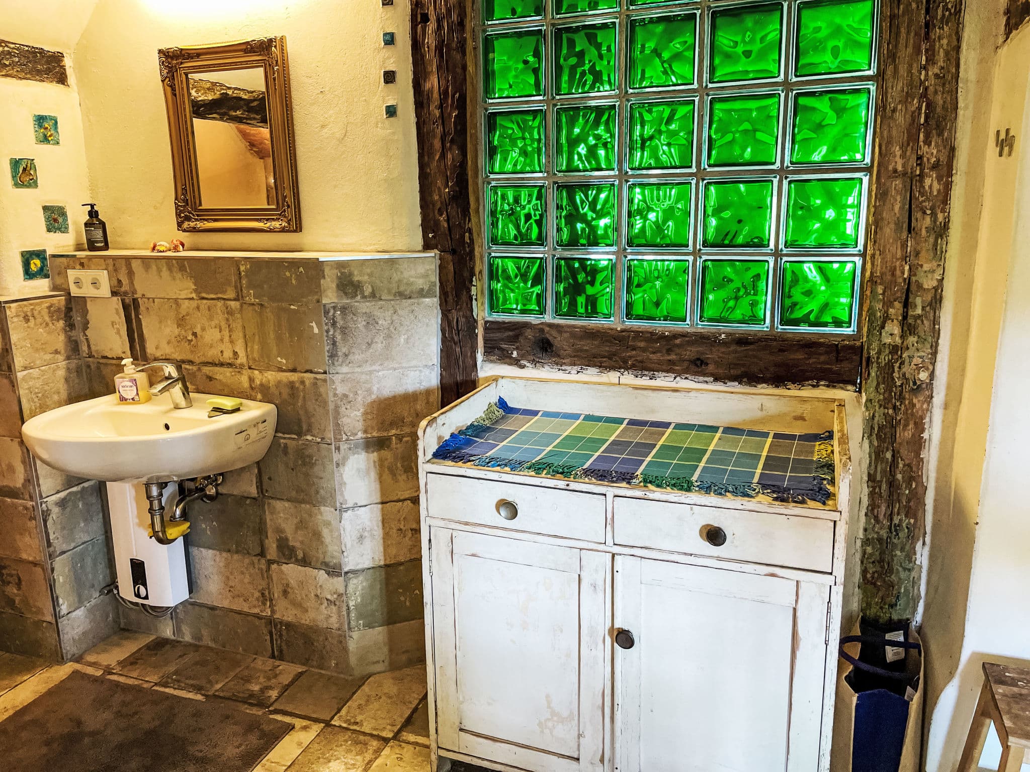 Bathroom / Wellness