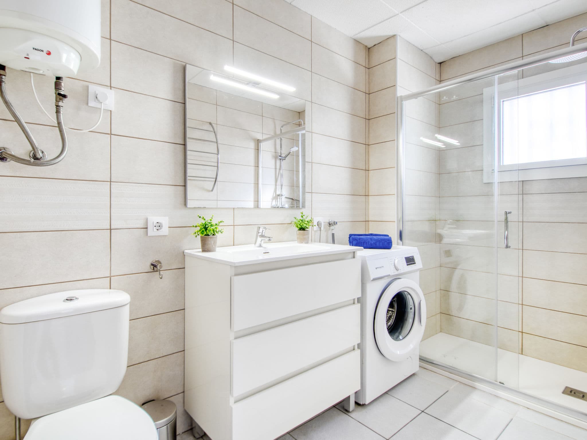 Bathroom / Wellness