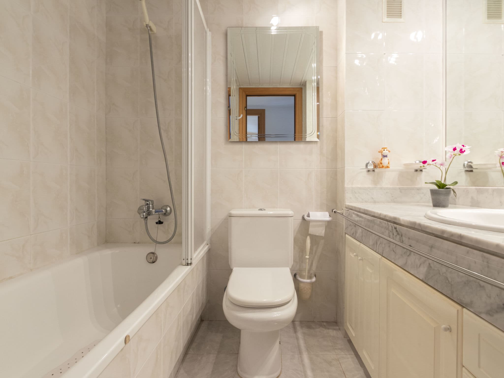 Bathroom / Wellness