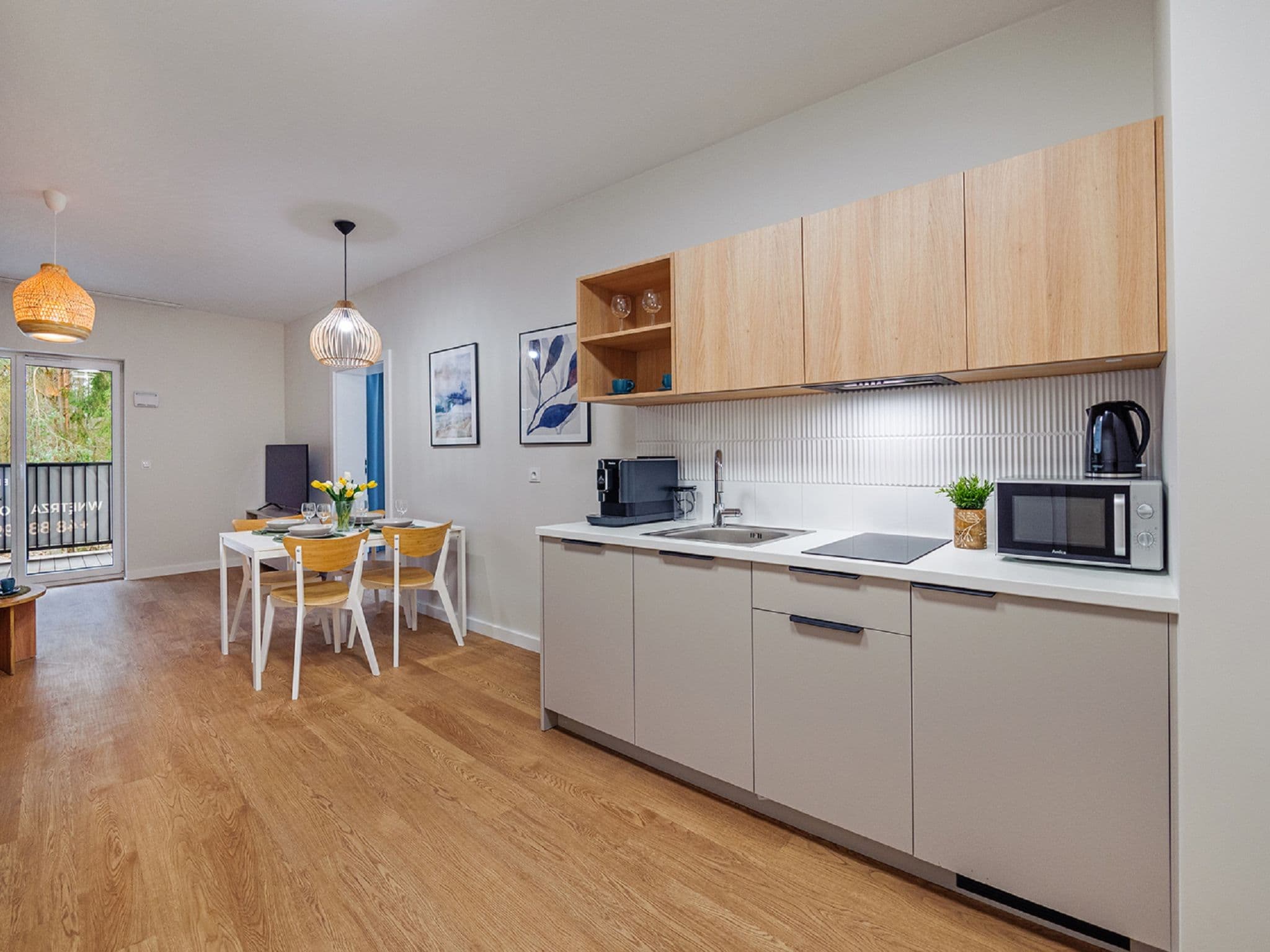 Kitchen / Dining Room