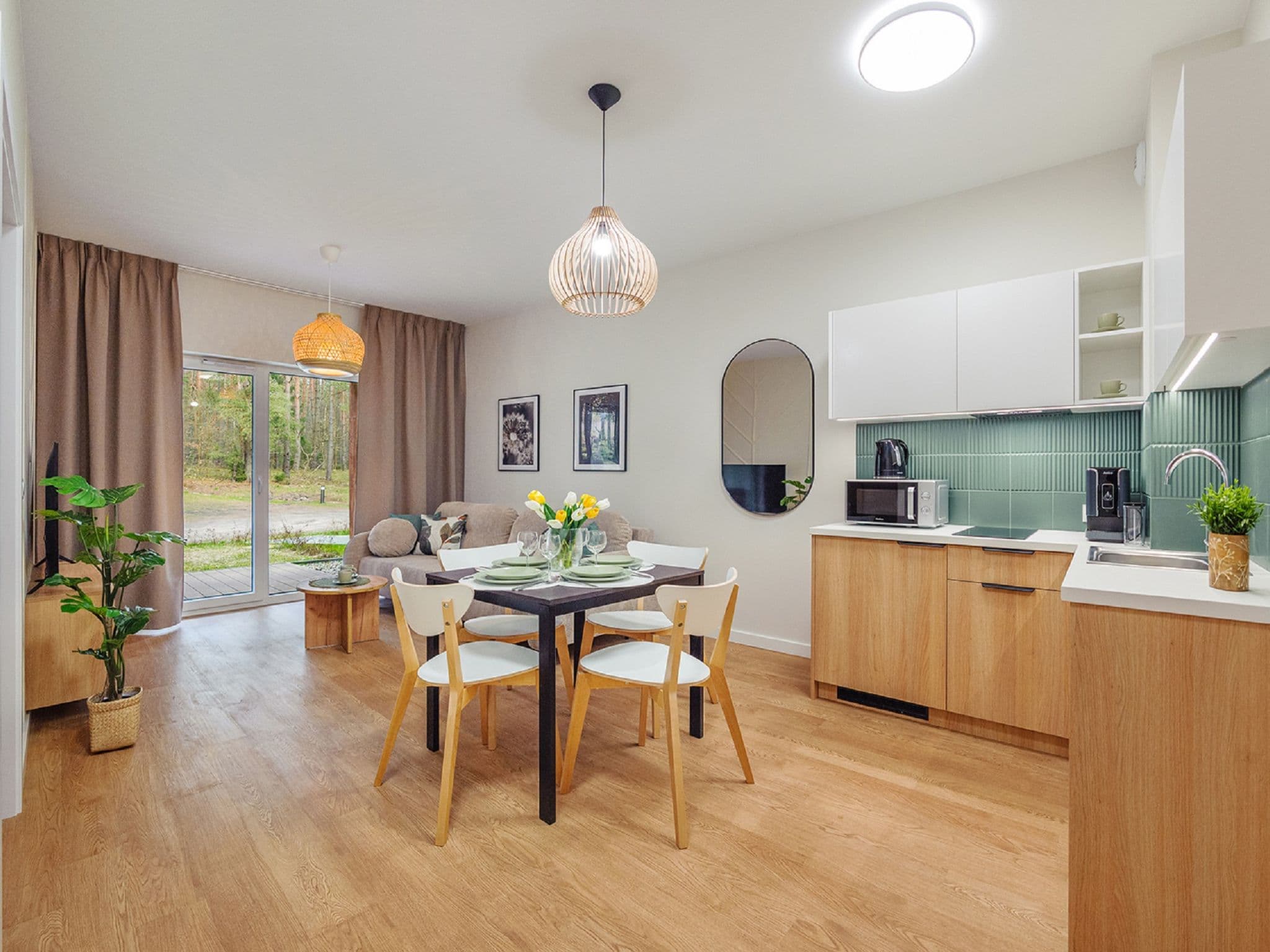 Kitchen / Dining Room