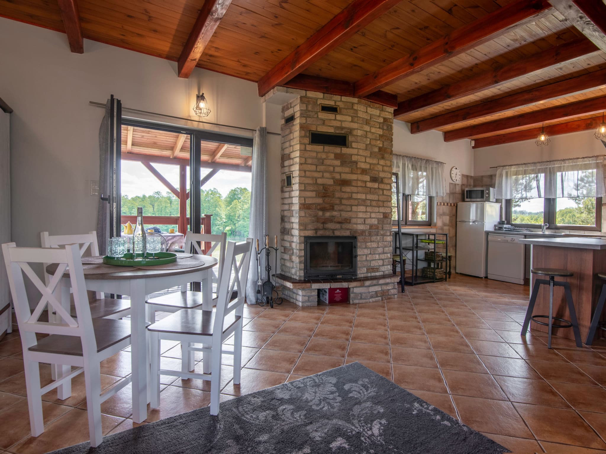 Kitchen / Dining Room